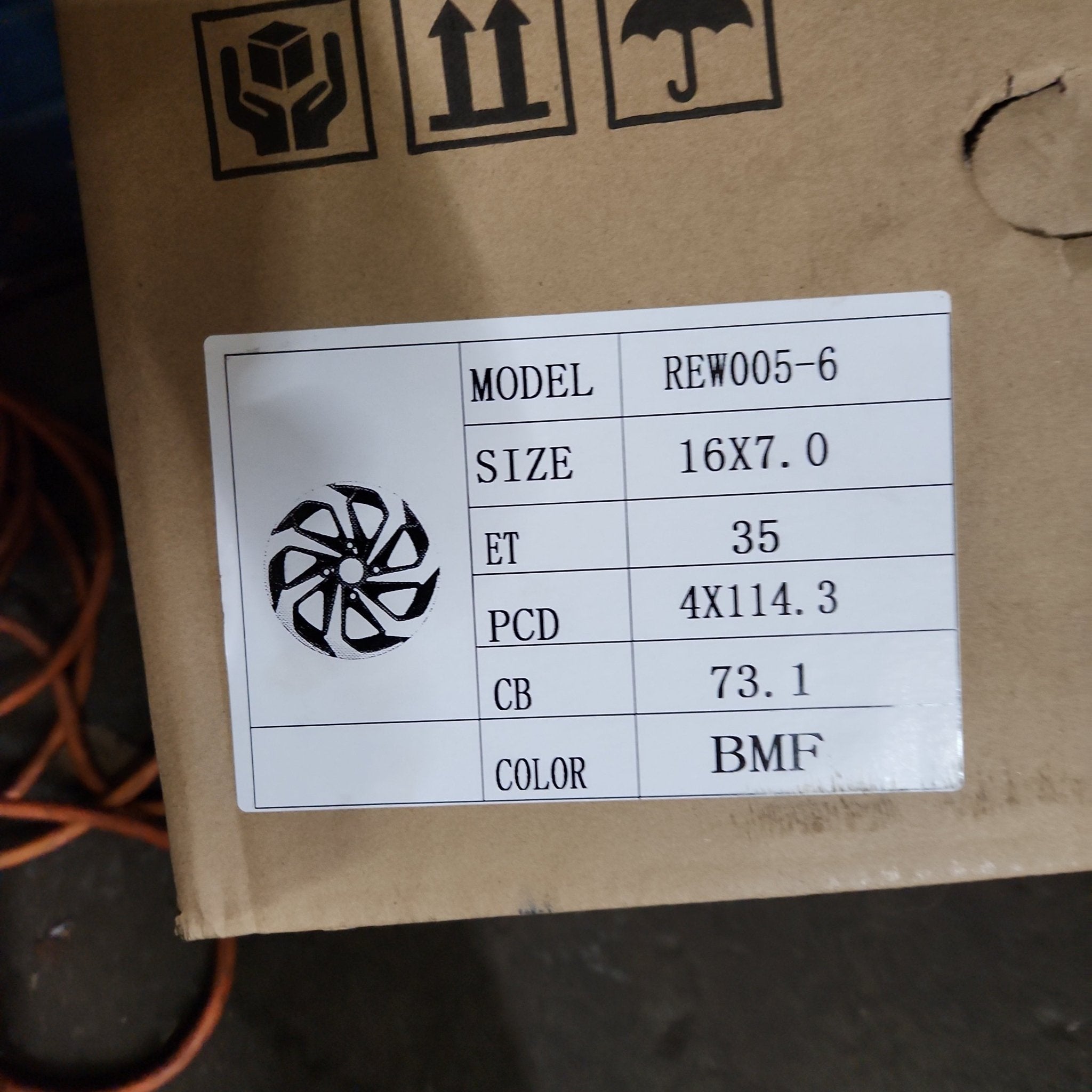 REW005 - 6 16x7.0 4x114.3 PIANO BLACK MACHINE FACE - Gun Hill Tire House (WTW - WHOLESALE TIRES & WHEELS)