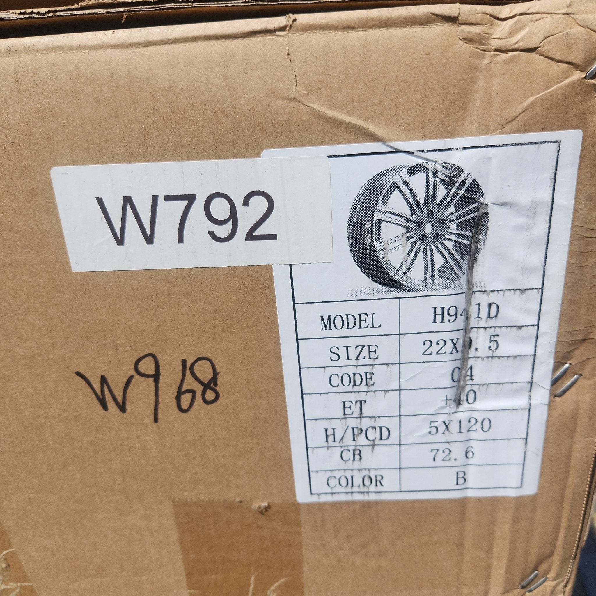 W792 22X9.5 5X120 GLOSS BLACK - Gun Hill Tire House (WTW - WHOLESALE TIRES & WHEELS)