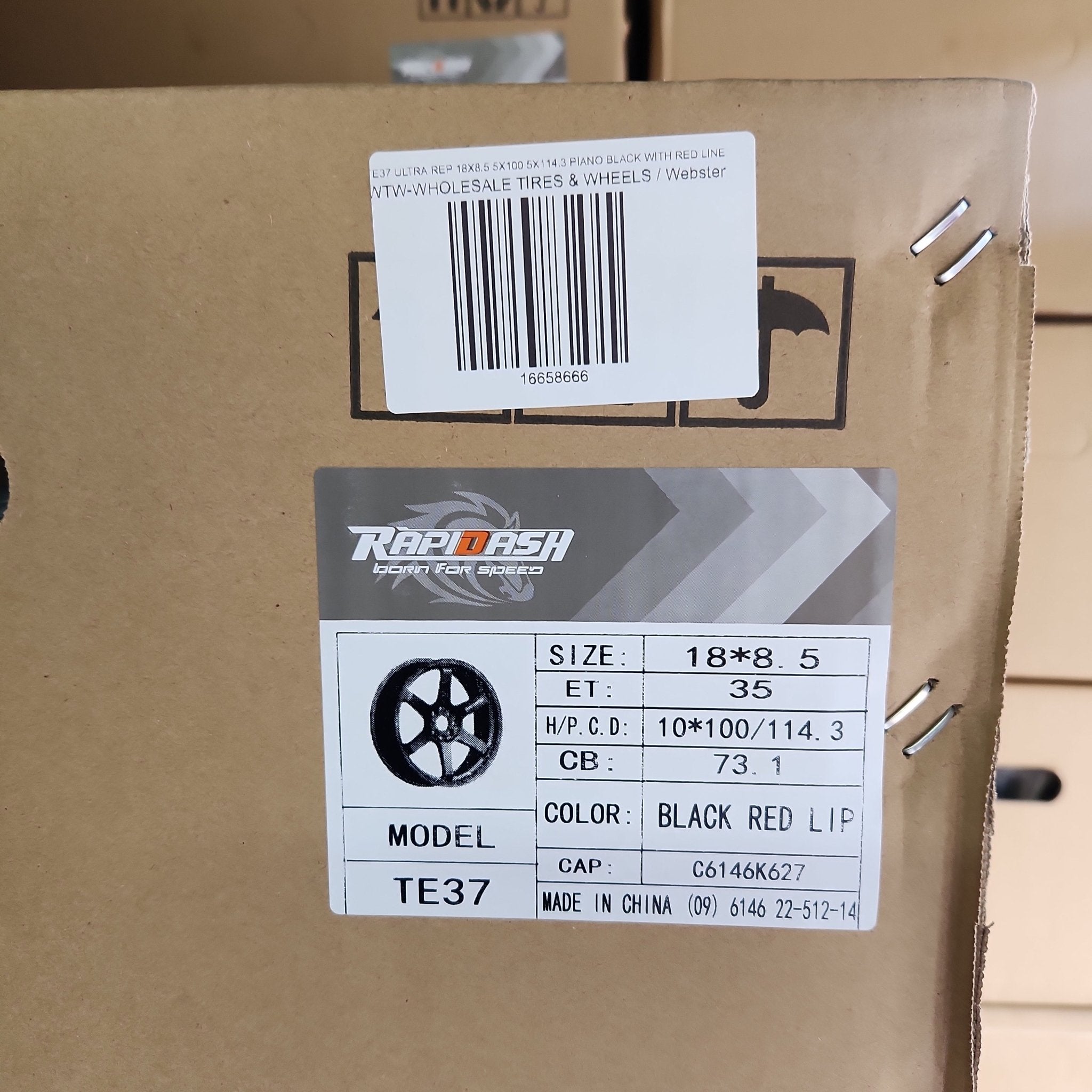 TE37 ULTRA REP 18x8.5 5x100 / 5x114.3 GLOSS BLACK WITH RED LINE - Gun Hill Tire House (WTW - WHOLESALE TIRES & WHEELS)