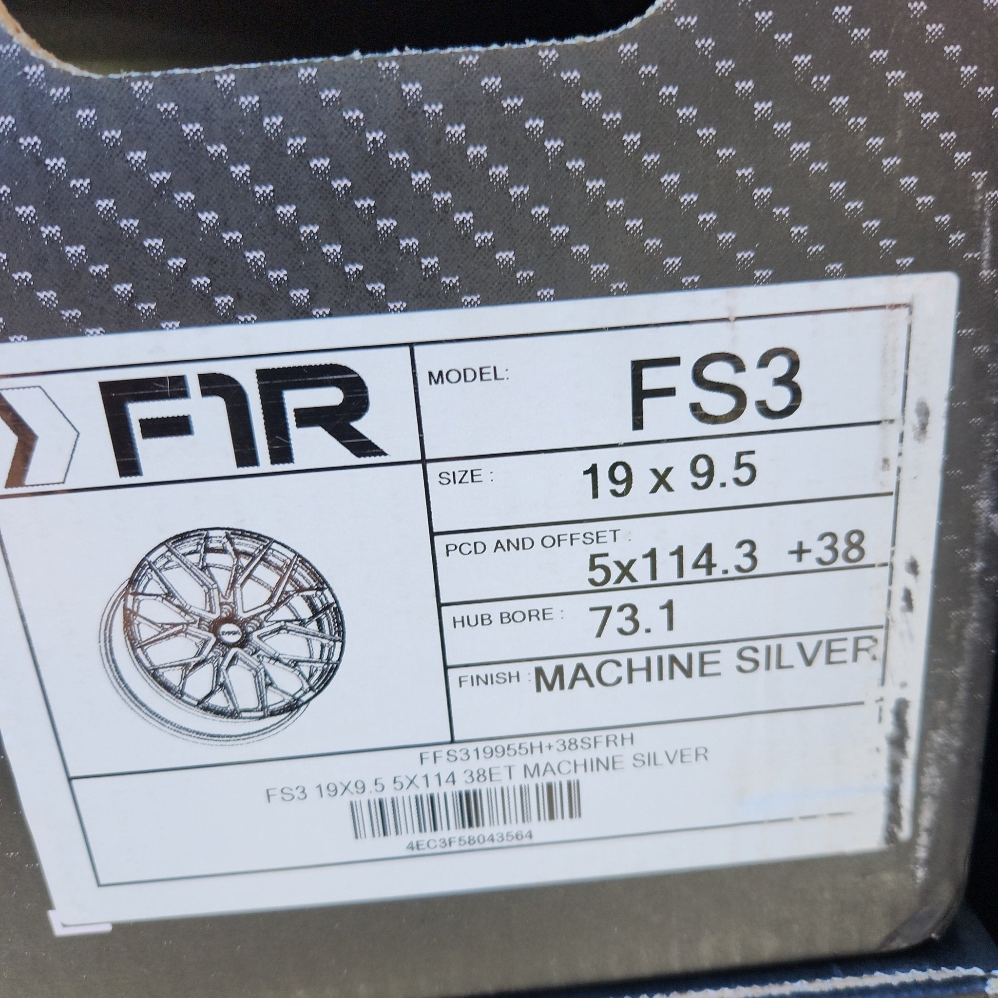 FS3 19X9.5 5X114 MACHINE SILVER - Gun Hill Tire House (WTW - WHOLESALE TIRES & WHEELS)