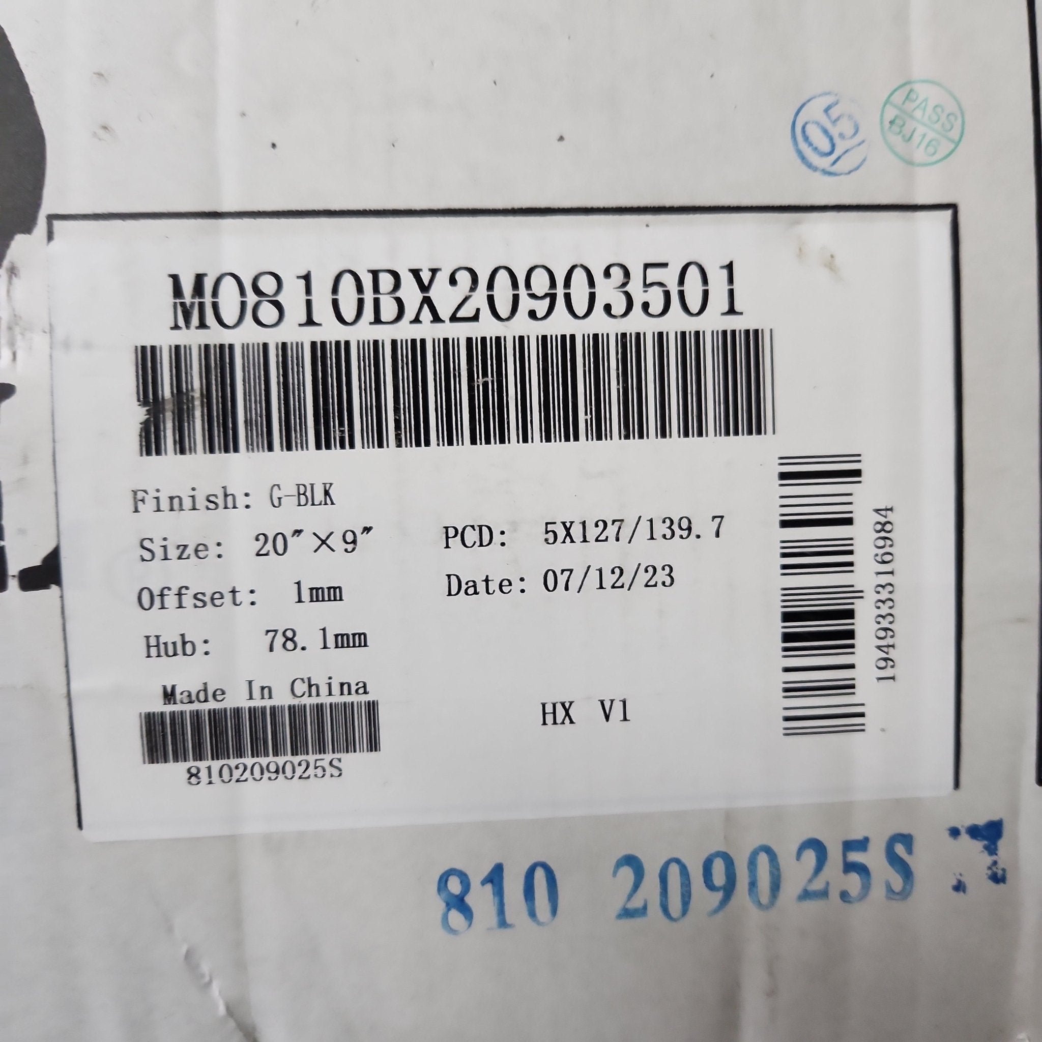 MO81 20x9 5x127 5x139.7 GLOSS BLACK - Gun Hill Tire House (WTW - WHOLESALE TIRES & WHEELS)