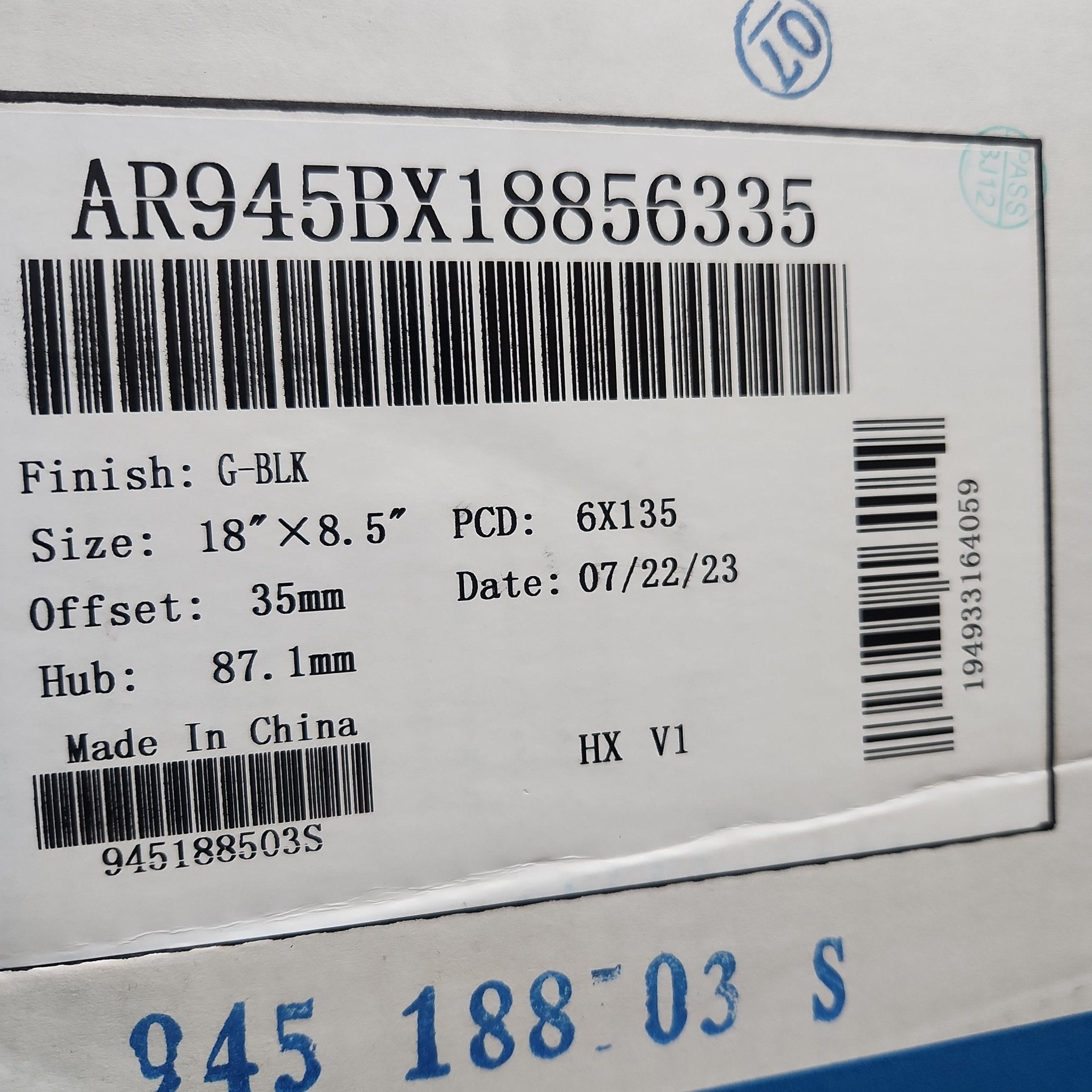 AR945 18X8 6X135 GLOSS BLACK - Gun Hill Tire House (WTW - WHOLESALE TIRES & WHEELS)