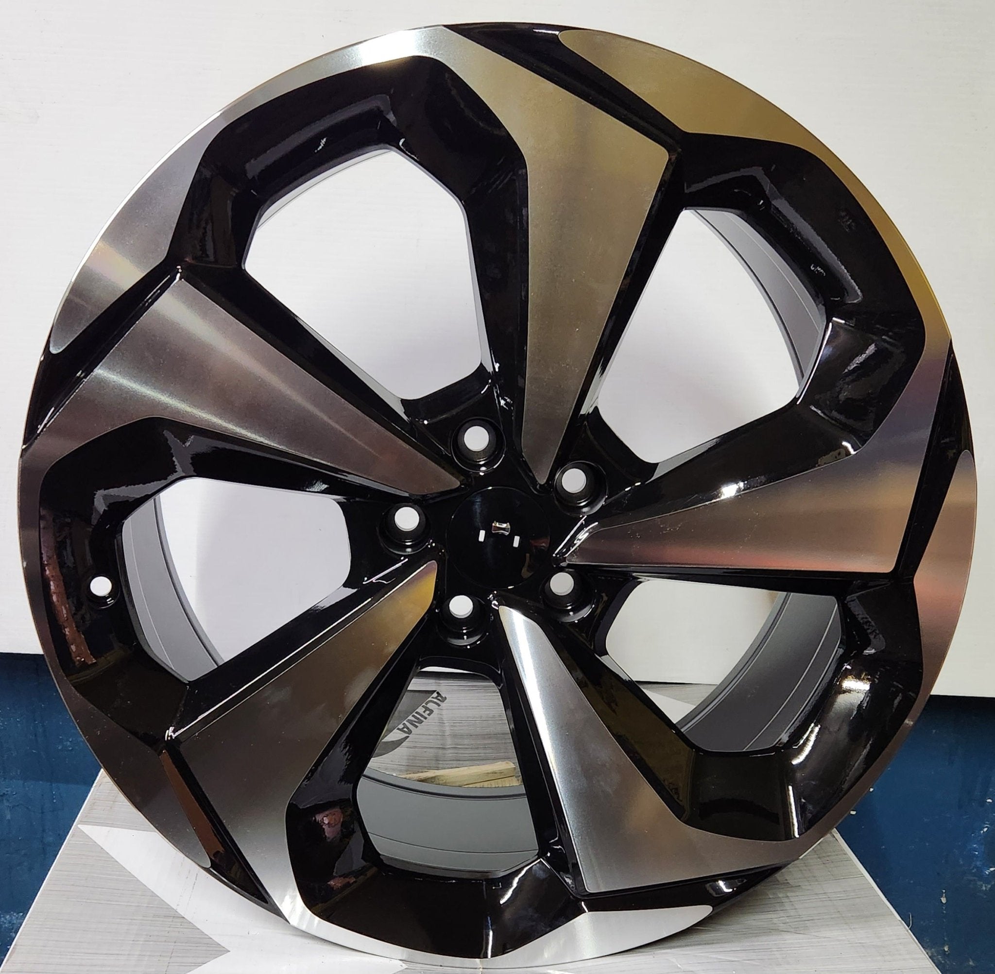 W320 20x8.5 5X4.5 BLACK MACHINE FACE - Gun Hill Tire House (WTW - WHOLESALE TIRES & WHEELS)