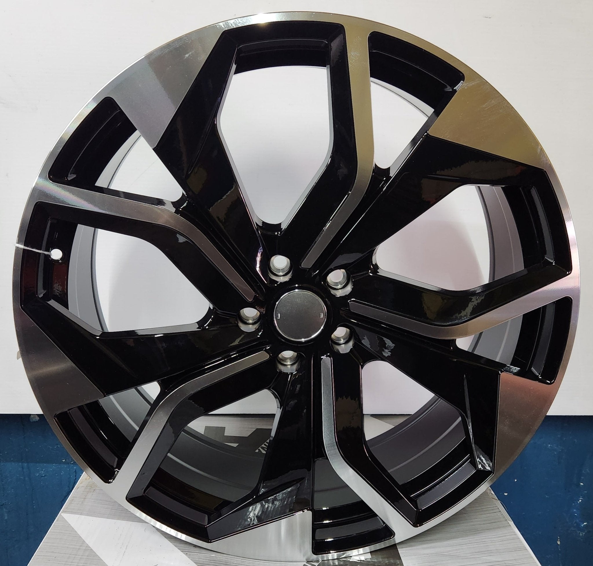 NEWTES WHEELS 22X8 5X114.3 MACHINED FACE GLOSS BLACK - Gun Hill Tire House (WTW - WHOLESALE TIRES & WHEELS)