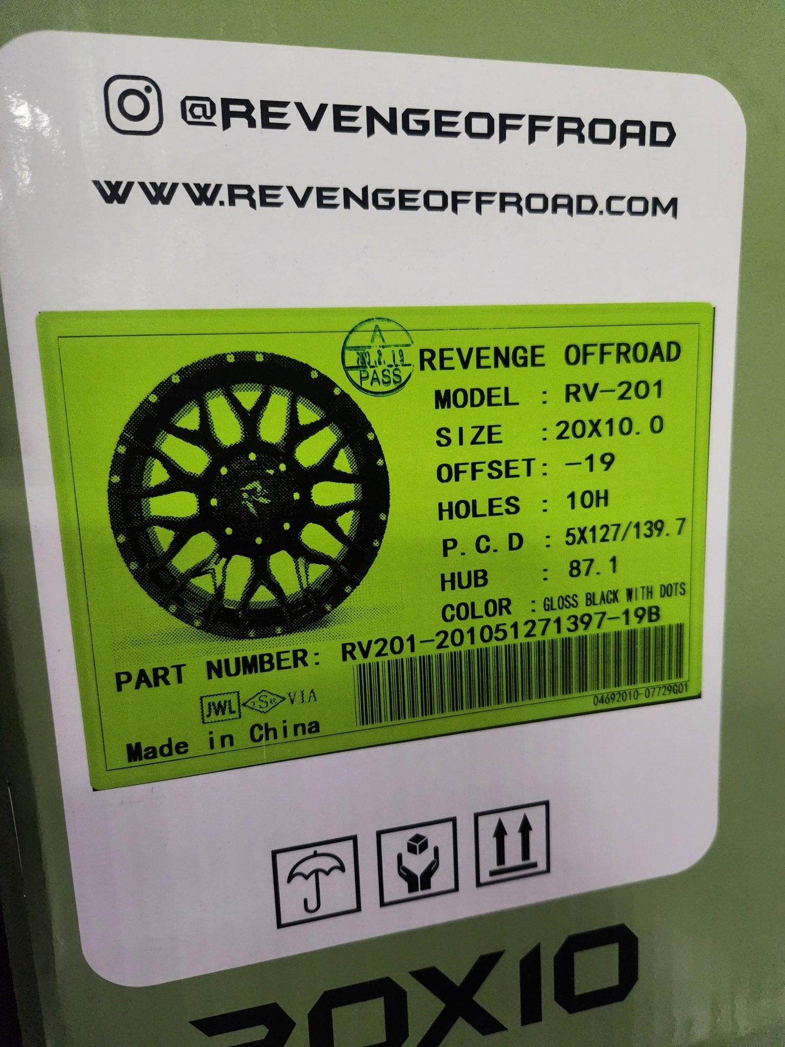 REVENGE RV - 201 20X10 5X127 5X139.7 GLOSS BLACK WITH DOTS - Gun Hill Tire House (WTW - WHOLESALE TIRES & WHEELS)