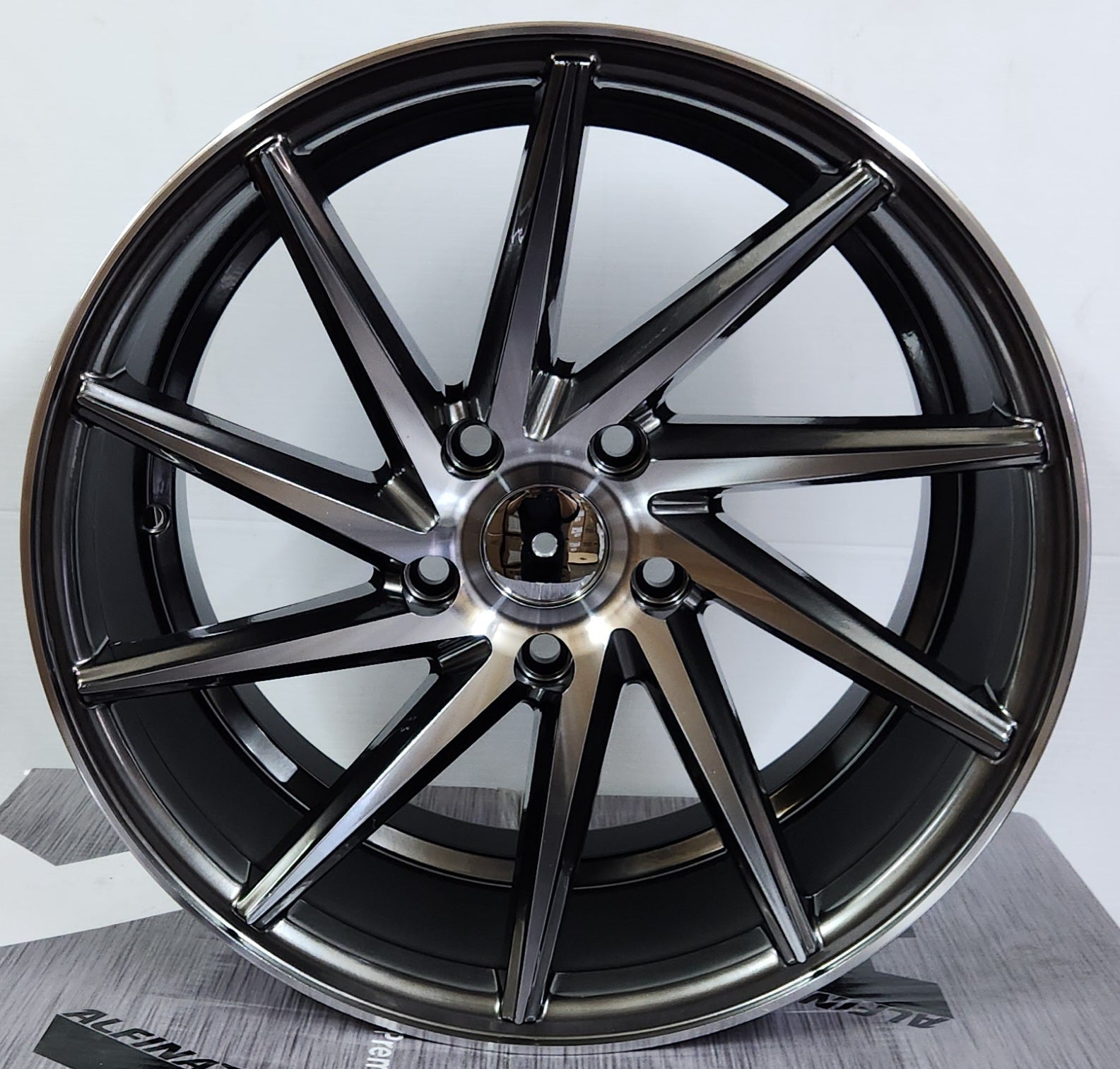 RAPIDASH - RD21 17x8.0 5x114.3 HYPER BLACK MACHINED FACE - Gun Hill Tire House (WTW - WHOLESALE TIRES & WHEELS)