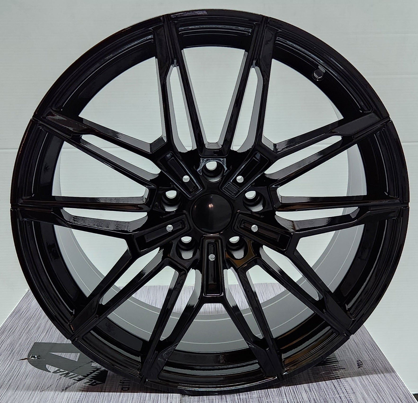OE - 22269 - 11 1000M STYLE 19x9.5 5x120 GLOSS BLACK - Gun Hill Tire House (WTW - WHOLESALE TIRES & WHEELS)