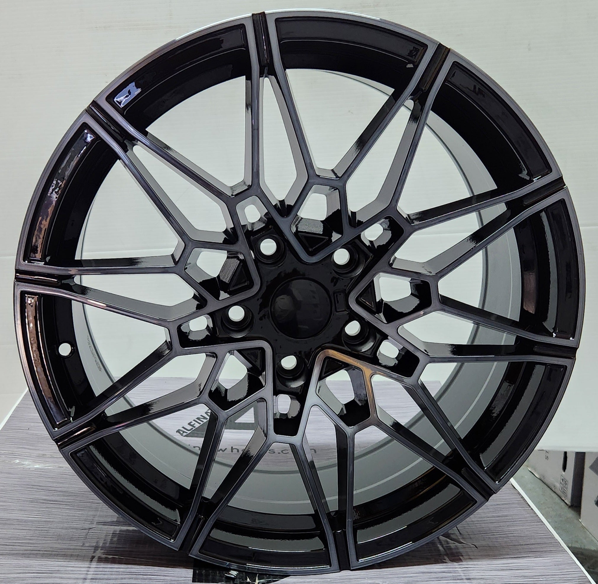 OE - 0293 826M STYLE 18x8.0 5x120 GLOSS BLACK MACHINE FACE DARK TINTED - Gun Hill Tire House (WTW - WHOLESALE TIRES & WHEELS)