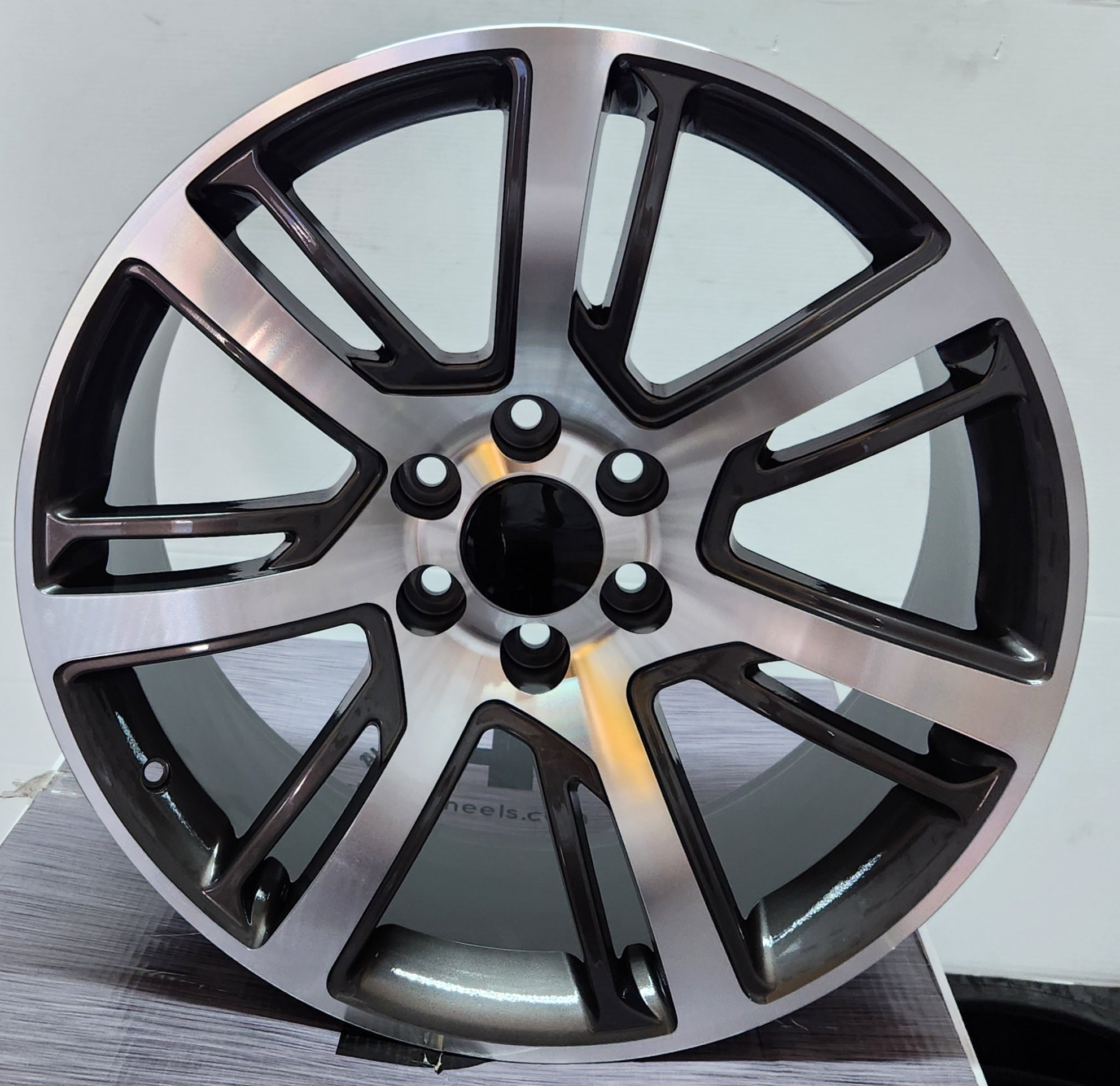 H707 ESCARLADE TURBINE STYLE 22x9 6x139.7 MATTE GUNMETAL MACHINE FACE - Gun Hill Tire House (WTW - WHOLESALE TIRES & WHEELS)