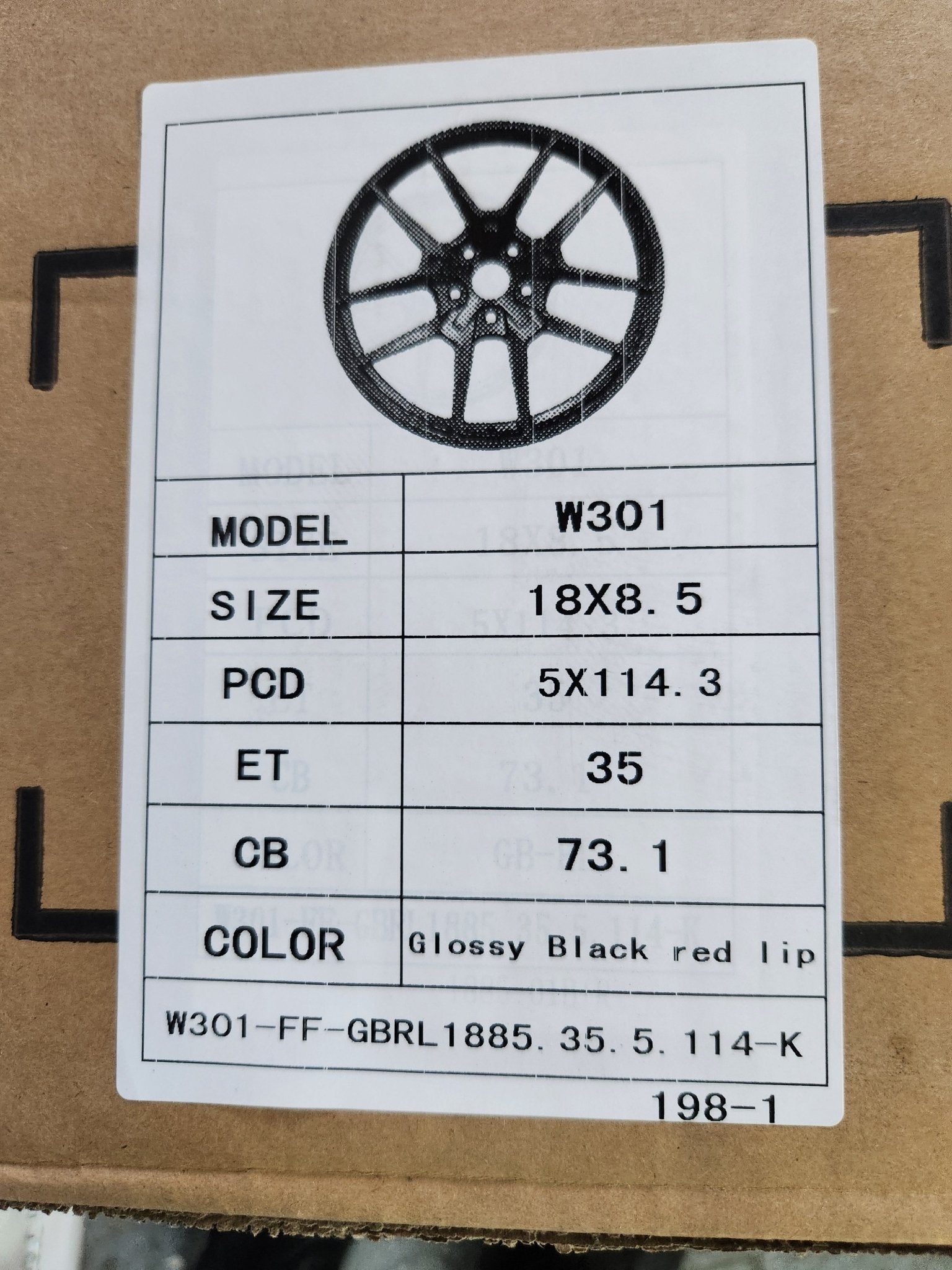 W301 XY31 FLOW FORGED 18x8.5 5x114.3 GLOSS BLACK RED LIP - Gun Hill Tire House (WTW - WHOLESALE TIRES & WHEELS)