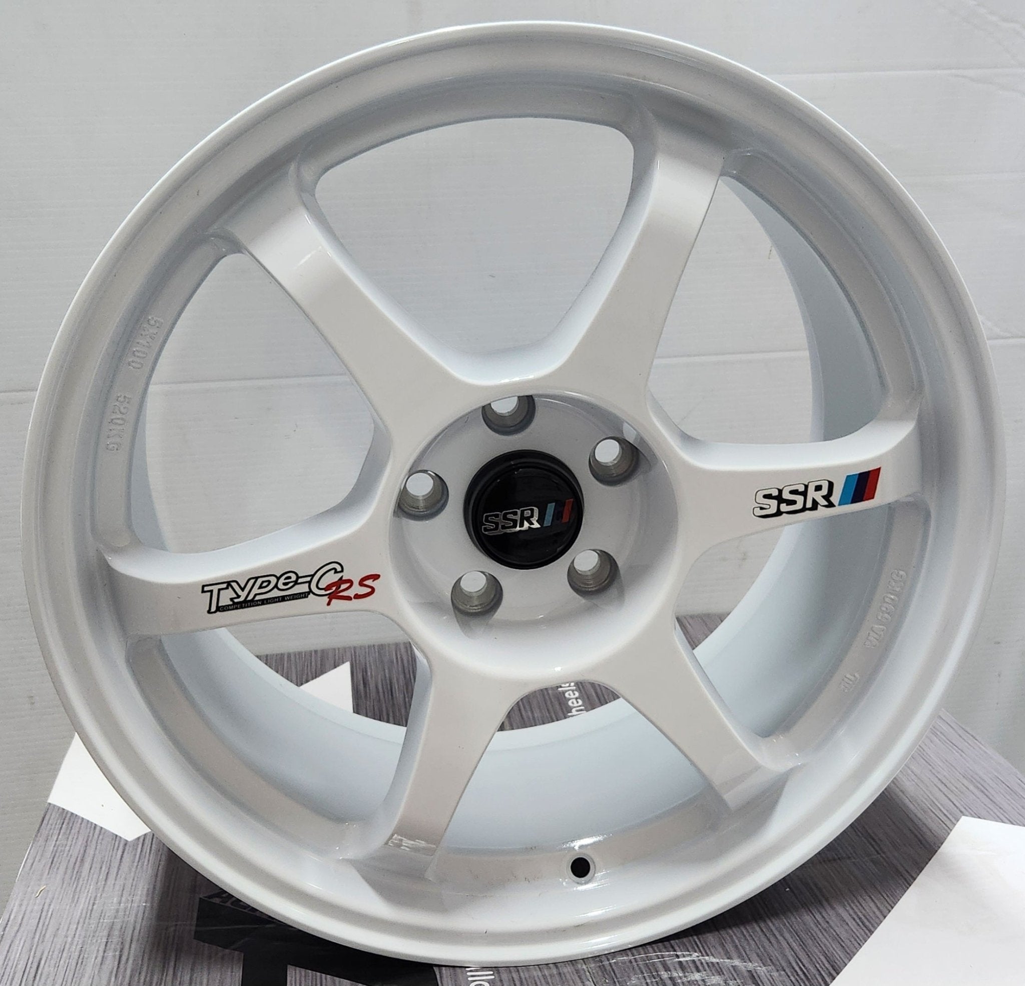 ZS201 ZS451 TYPE - C STYLE 18x8.5 5x112 / 5x114.3 WHITE - Gun Hill Tire House (WTW - WHOLESALE TIRES & WHEELS)