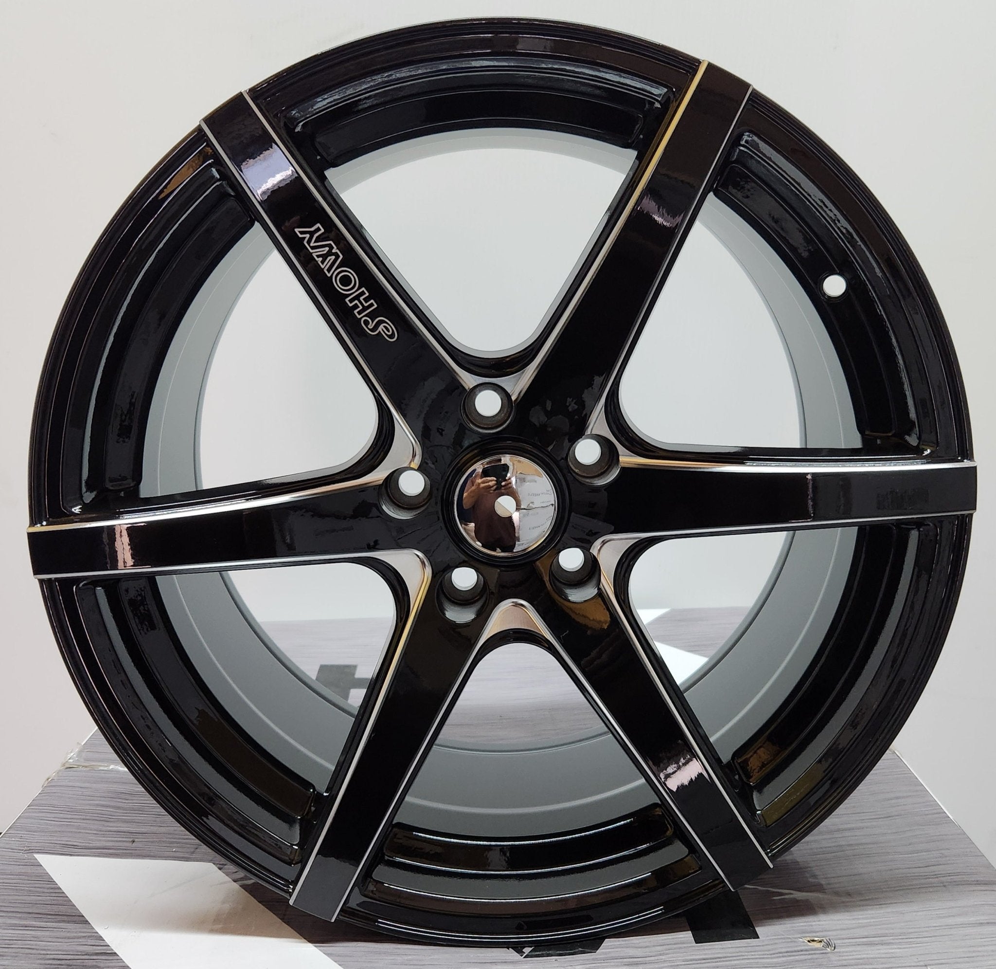 SW225 18x8.5 5x114.3 GLOSS BLACK MILLED WINDOW - Gun Hill Tire House (WTW - WHOLESALE TIRES & WHEELS)