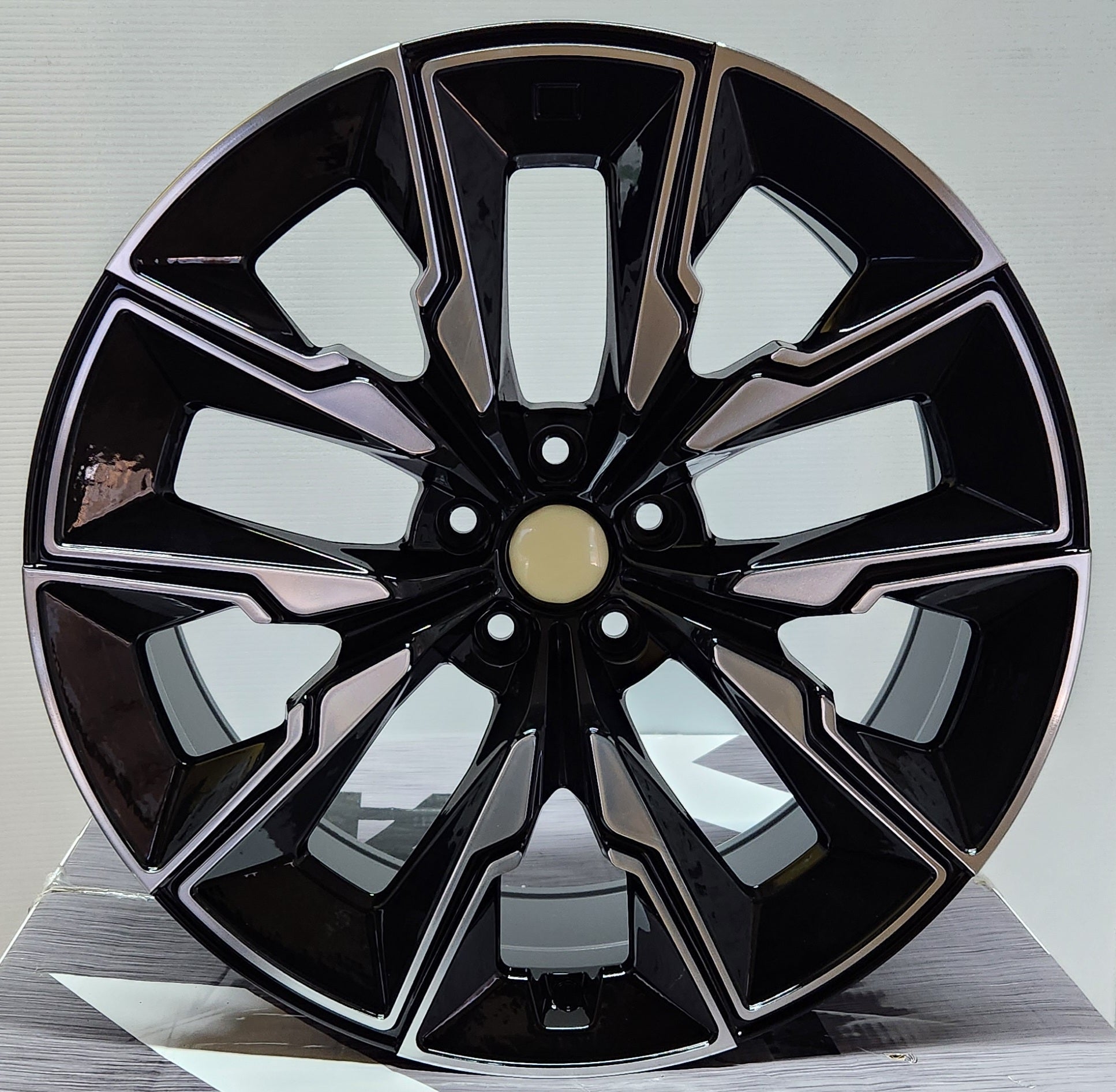OE - 538 909M STYLE 20x10 5x112 GLOSS BLACK MACHINED FACE - Gun Hill Tire House (WTW - WHOLESALE TIRES & WHEELS)