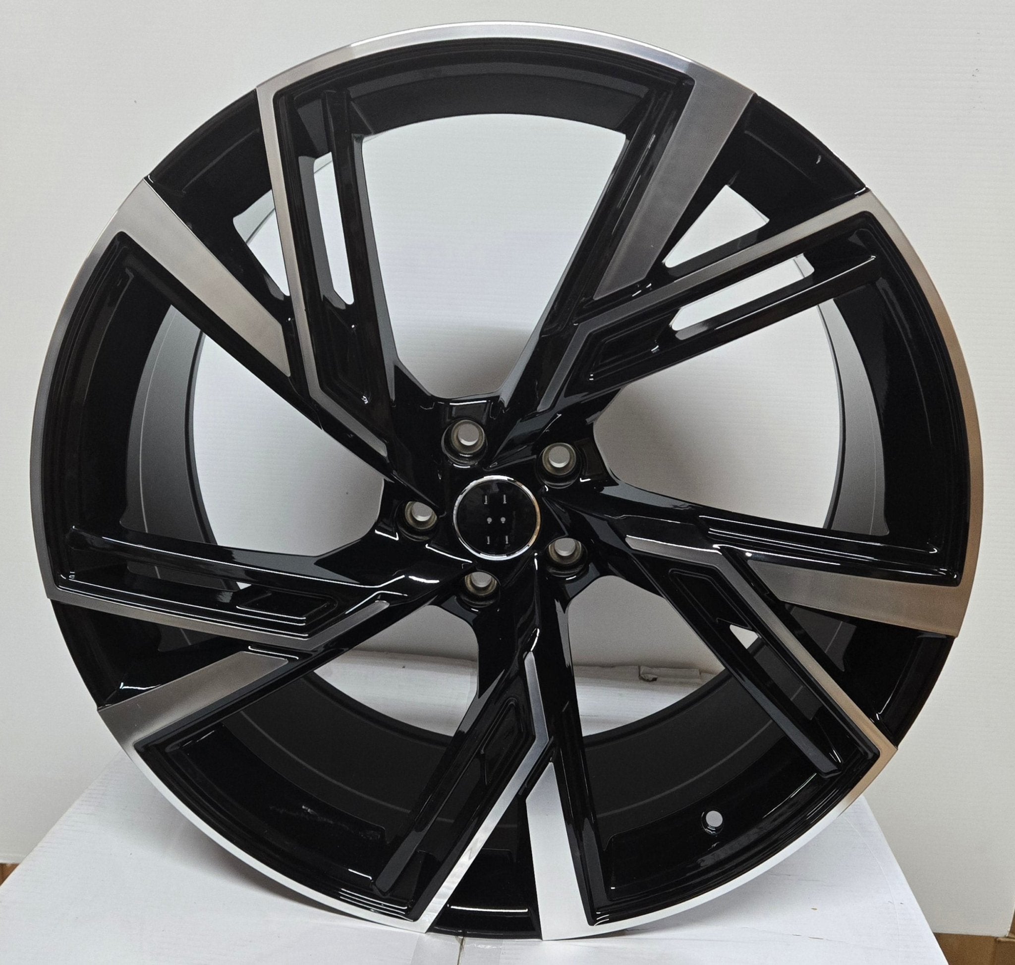 6105 22X9.5 5X112 BLACK MACHINED FACE - Gun Hill Tire House (WTW - WHOLESALE TIRES & WHEELS)