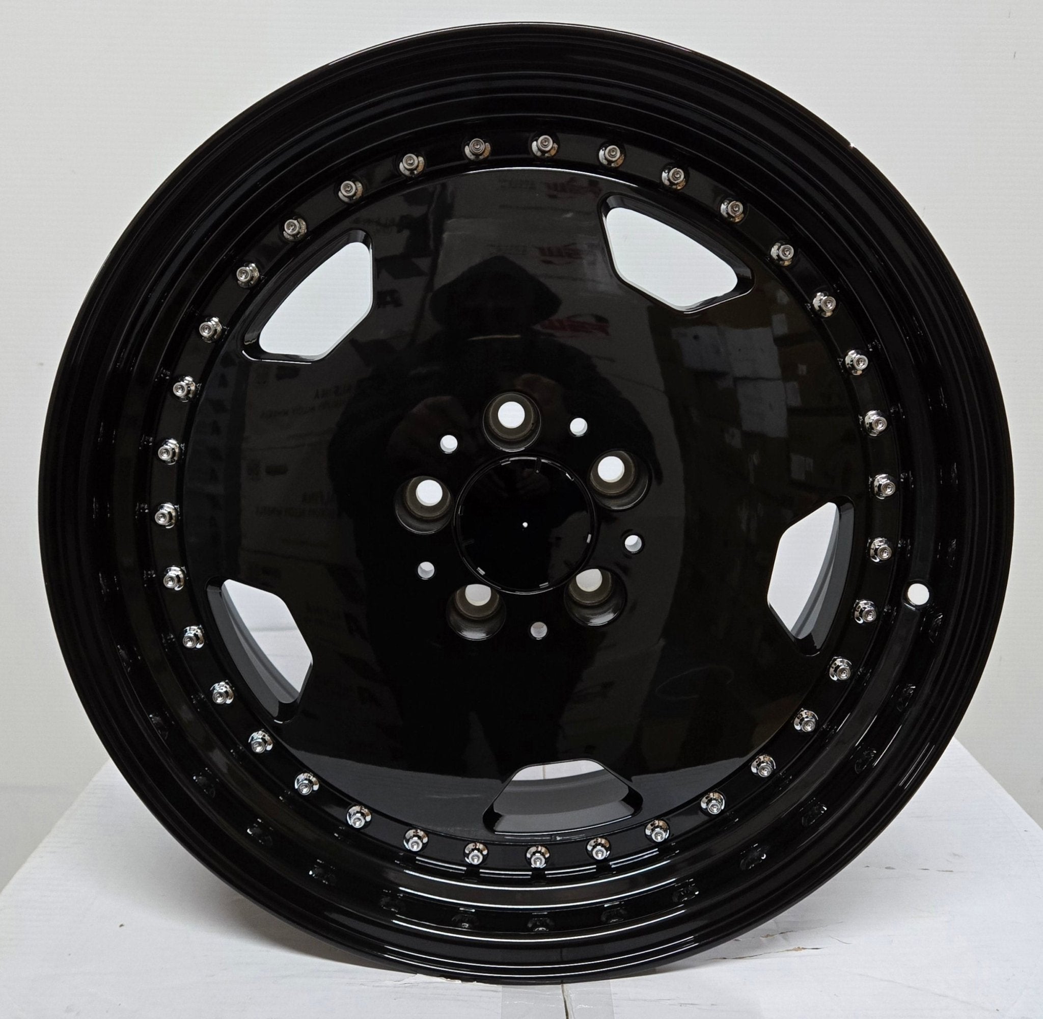 AEROII STYLE 18X8.5 5X112 PIANO BLACK CHROME RIVETS - Gun Hill Tire House (WTW - WHOLESALE TIRES & WHEELS)
