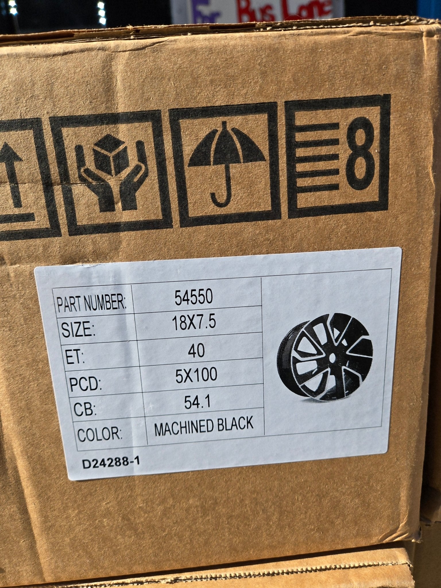 54 - 550 18X7.5 5X100 BLACK MACHINED - Gun Hill Tire House (WTW - WHOLESALE TIRES & WHEELS)