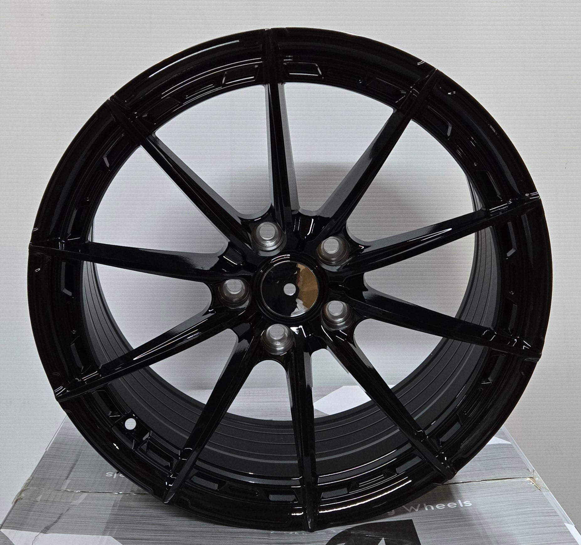 W169 18X8.0 5X114.3 GLOSS BLACK - Gun Hill Tire House (WTW - WHOLESALE TIRES & WHEELS)