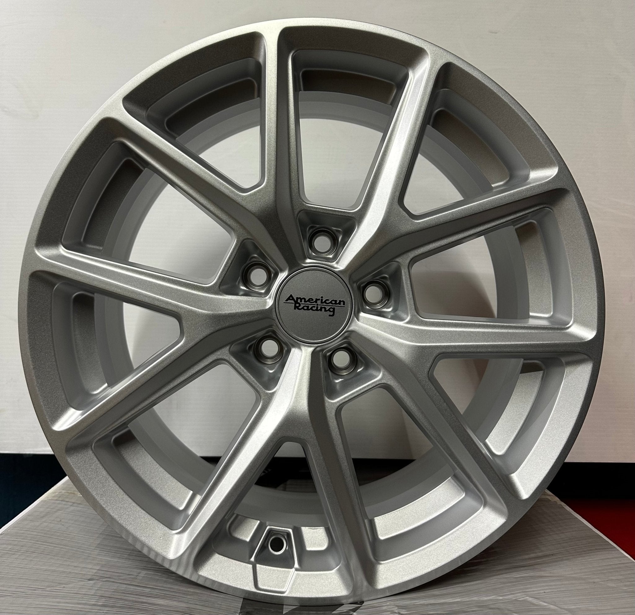 AR943 20X9 5X120 HYPER SILVER - Gun Hill Tire House (WTW - WHOLESALE TIRES & WHEELS)