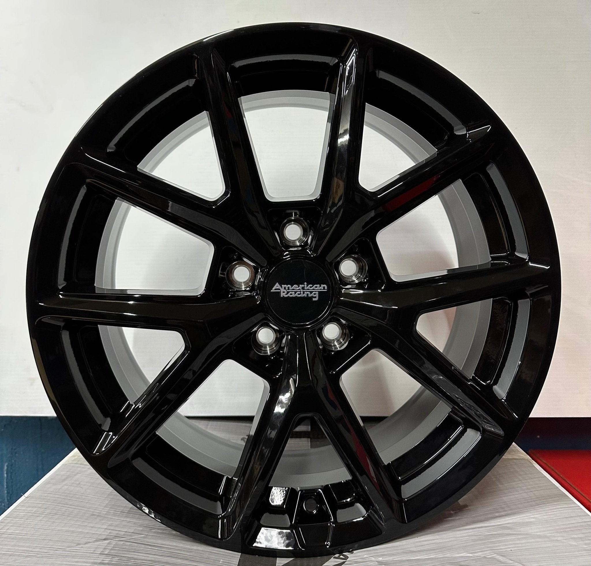 AR943 17X8 5X114.3 GLOSS BLACK - Gun Hill Tire House (WTW - WHOLESALE TIRES & WHEELS)