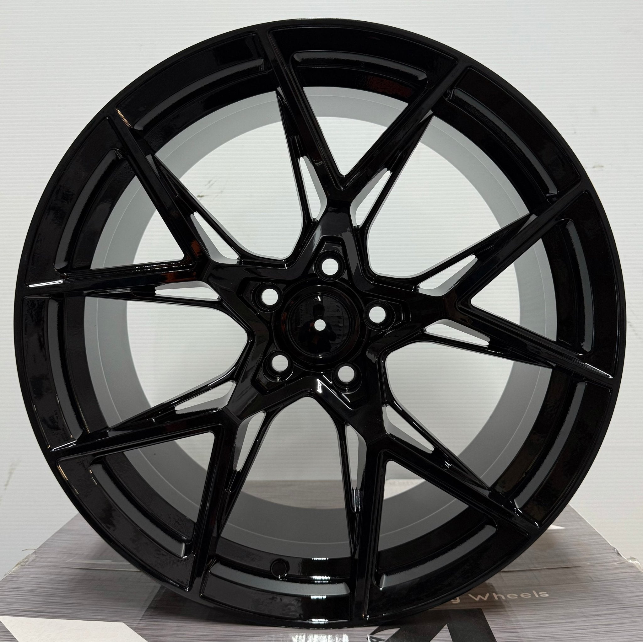 AF629 19x9.5 5x112 / 5x114.3 GLOSS BLACK - Gun Hill Tire House (WTW - WHOLESALE TIRES & WHEELS)