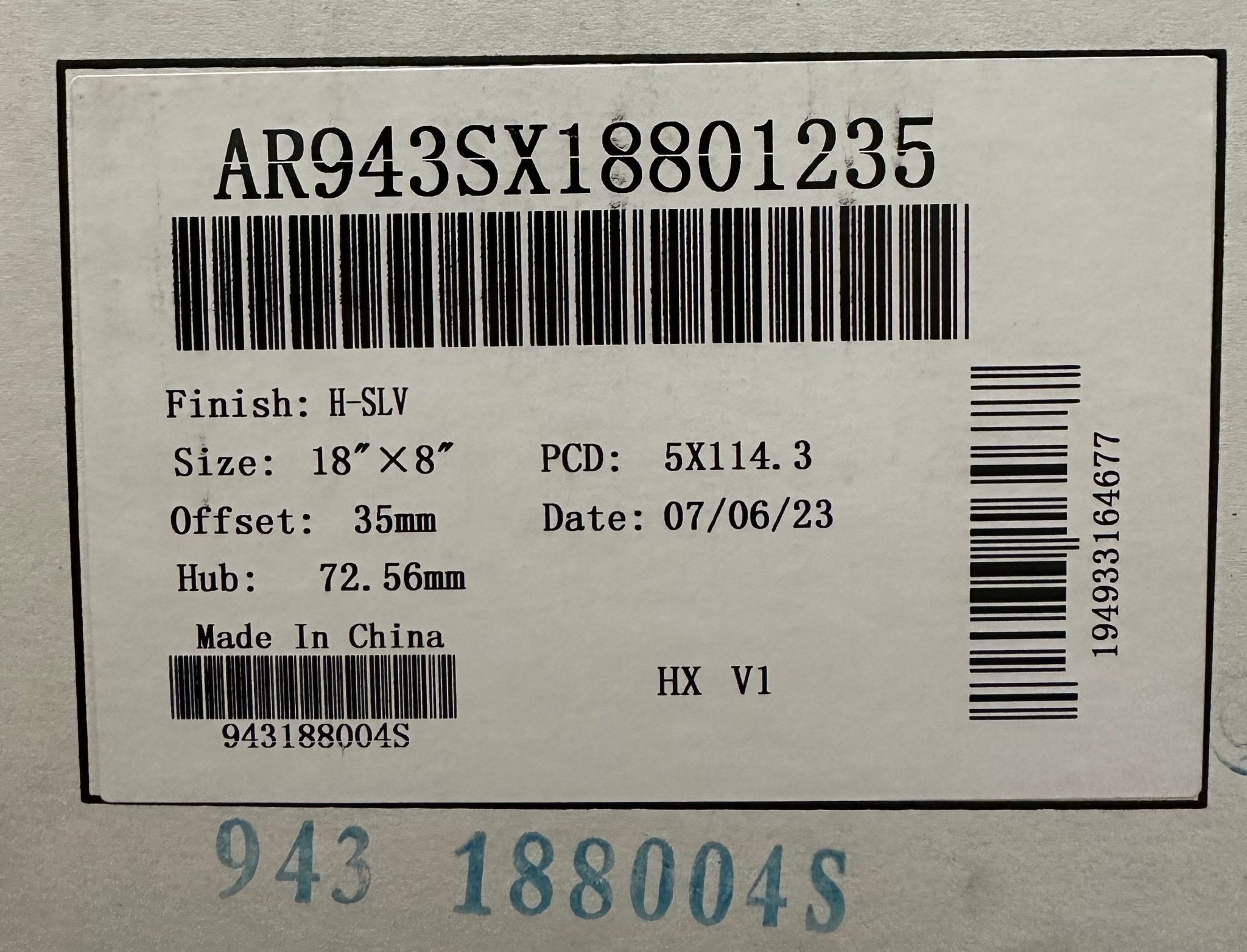 AR943 18X8 5X114.3 HYPER SILVER - Gun Hill Tire House (WTW - WHOLESALE TIRES & WHEELS)