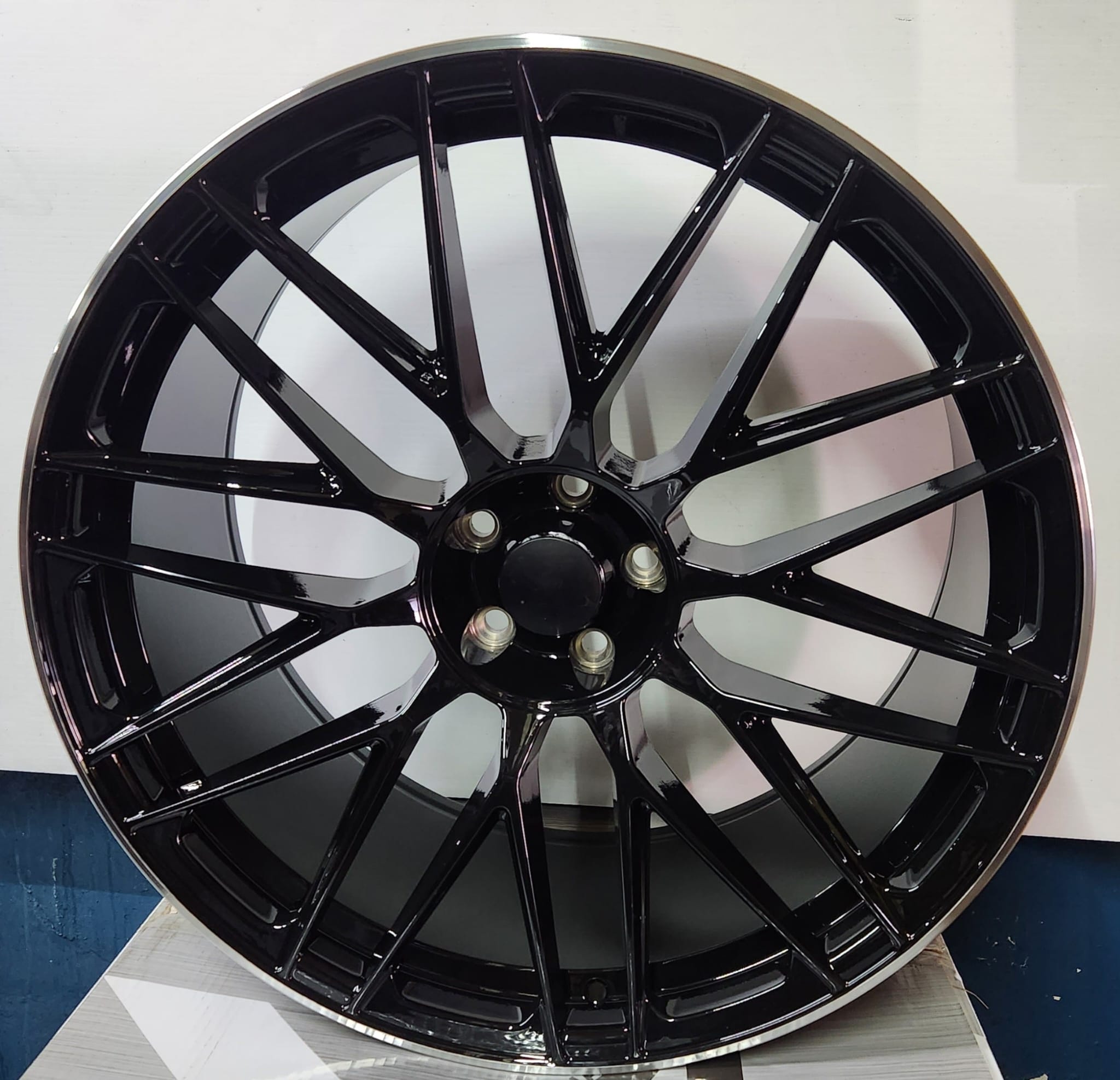 MH101 22X10.5 5X112 GLOSS BLACK POLISHED EDGE - Gun Hill Tire House (WTW - WHOLESALE TIRES & WHEELS)