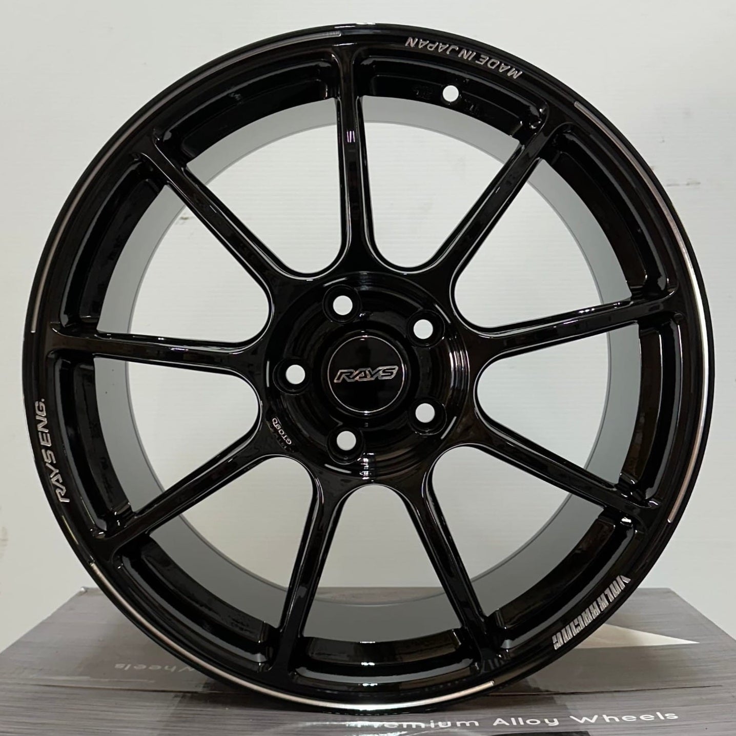 OE - 9017 CE40 M - SPEC STYLE 18x8.5 5x112 / 5x114.3 GLOSS BLACK MACHINE LETTERING - Gun Hill Tire House (WTW - WHOLESALE TIRES & WHEELS)