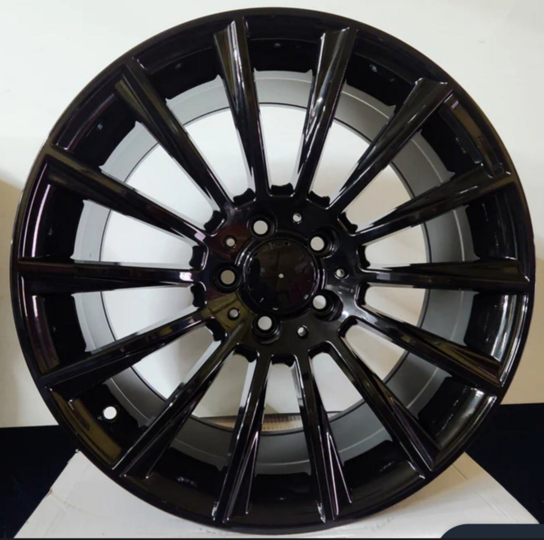 W813 WHEELS 18X9.5 5X112 GLOSS BLACK - Gun Hill Tire House (WTW - WHOLESALE TIRES & WHEELS)
