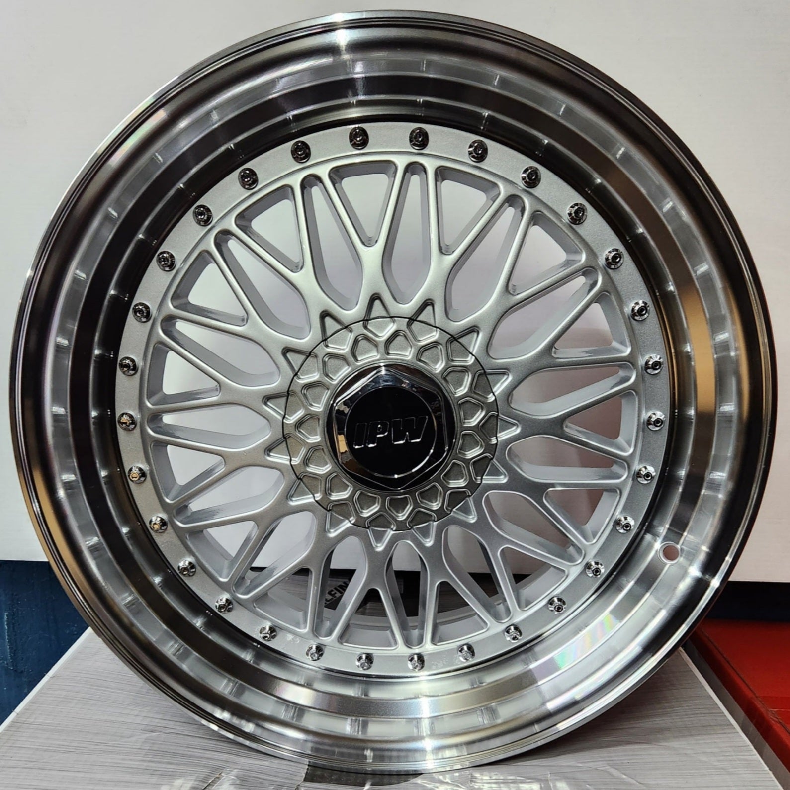 W881 WHEELS 19X9.5 5X112 5X114.3 SILVER MACHINED FACE - Gun Hill Tire House (WTW - WHOLESALE TIRES & WHEELS)