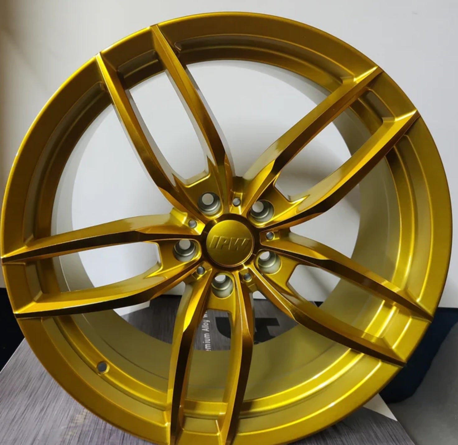 W524 19X8.5 5X114.3 SGD - Gun Hill Tire House (WTW - WHOLESALE TIRES & WHEELS)