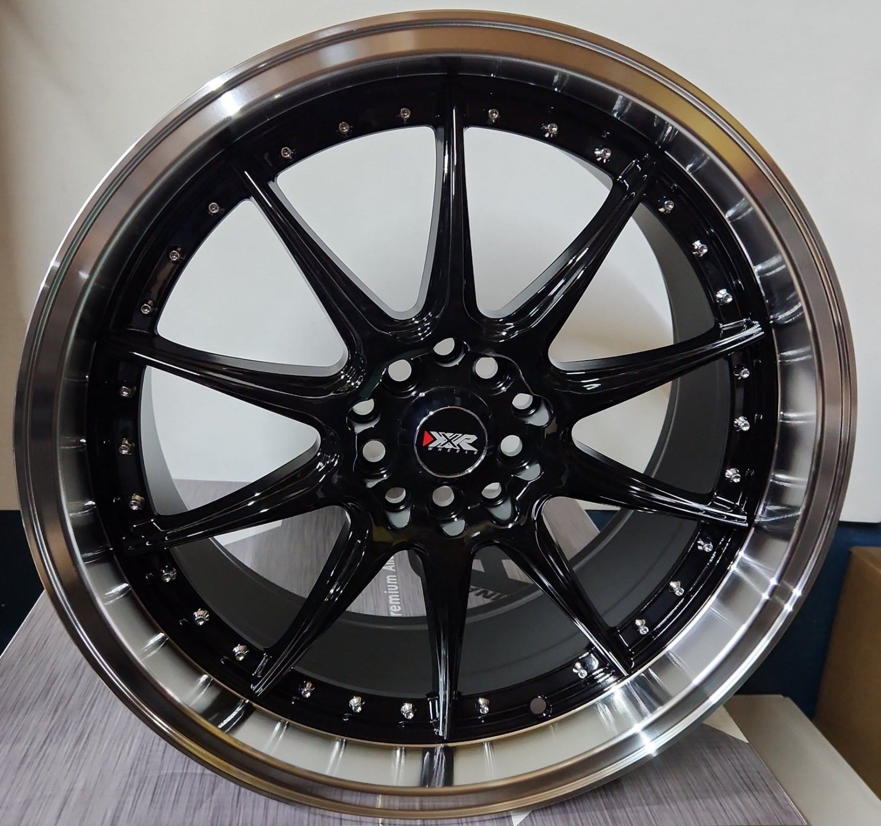 22051 - 43 18x8.5 5x100 - 5x114.3 GLOSS BLACK CHROME RIVETS P LIP - Gun Hill Tire House (WTW - WHOLESALE TIRES & WHEELS)