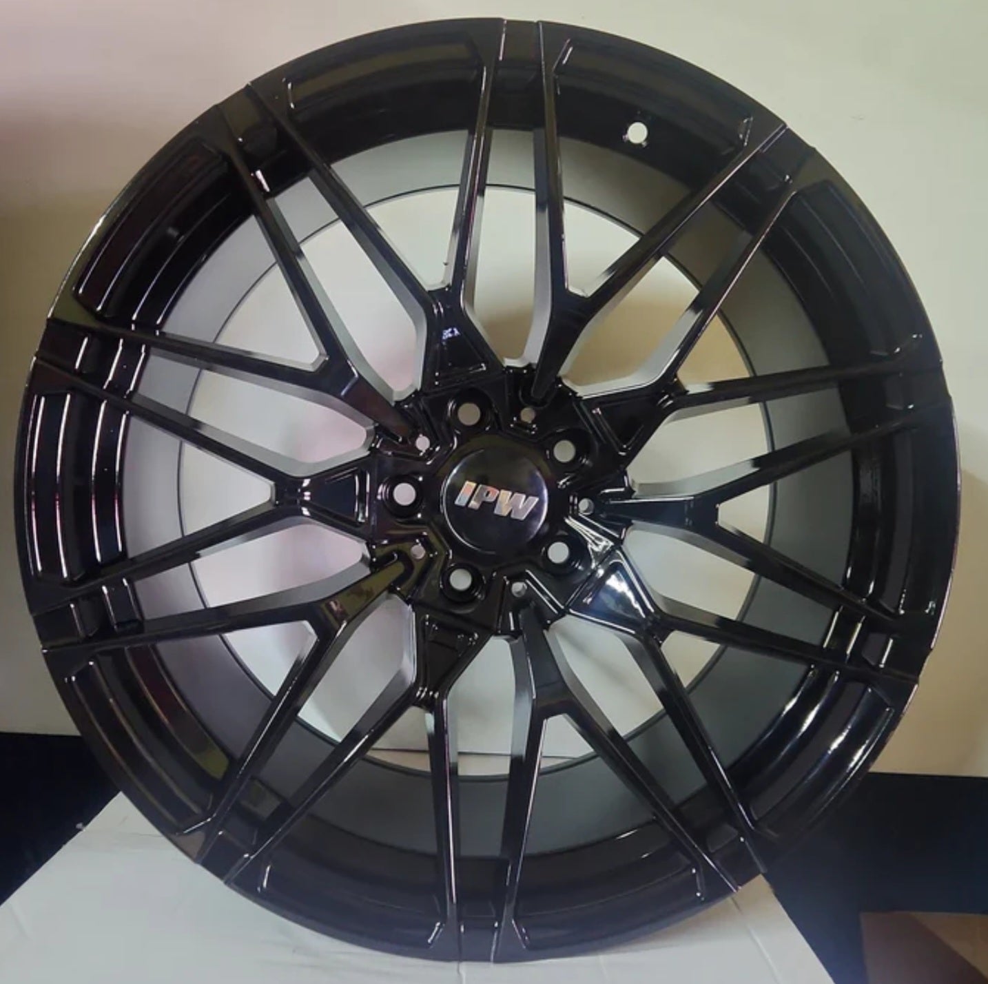 OE - 22507 - 11 20X10.5 5X120 PIANO BLACK - Gun Hill Tire House (WTW - WHOLESALE TIRES & WHEELS)