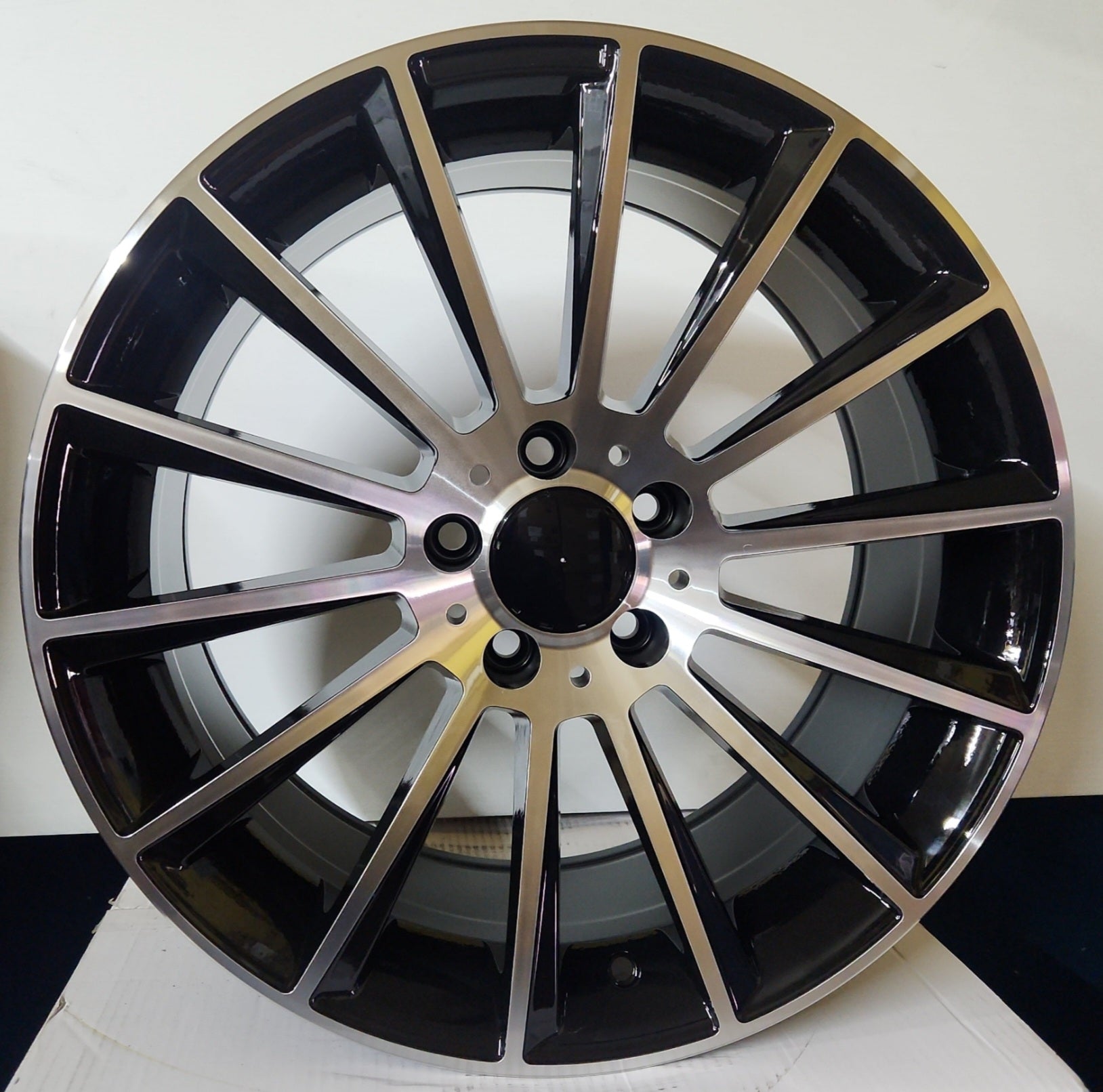 0E WHEELS - 0236 22646 - 8 18x8.5 5x112 PIANO BLACK MACHINED FACE - Gun Hill Tire House (WTW - WHOLESALE TIRES & WHEELS)