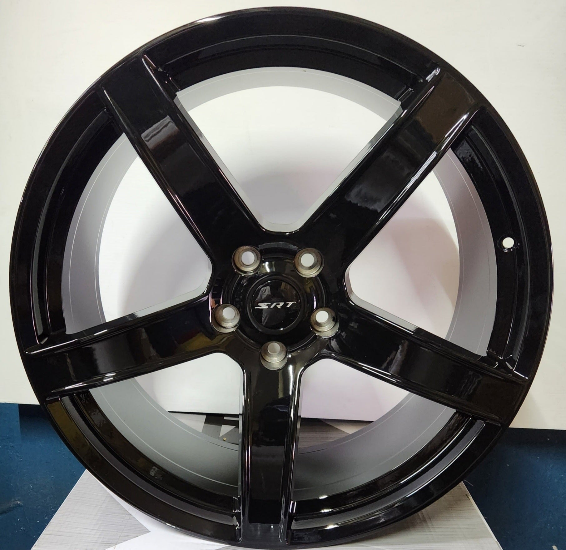 F237 22X10 5X127 GLOSS BLACK - Gun Hill Tire House (WTW - WHOLESALE TIRES & WHEELS)