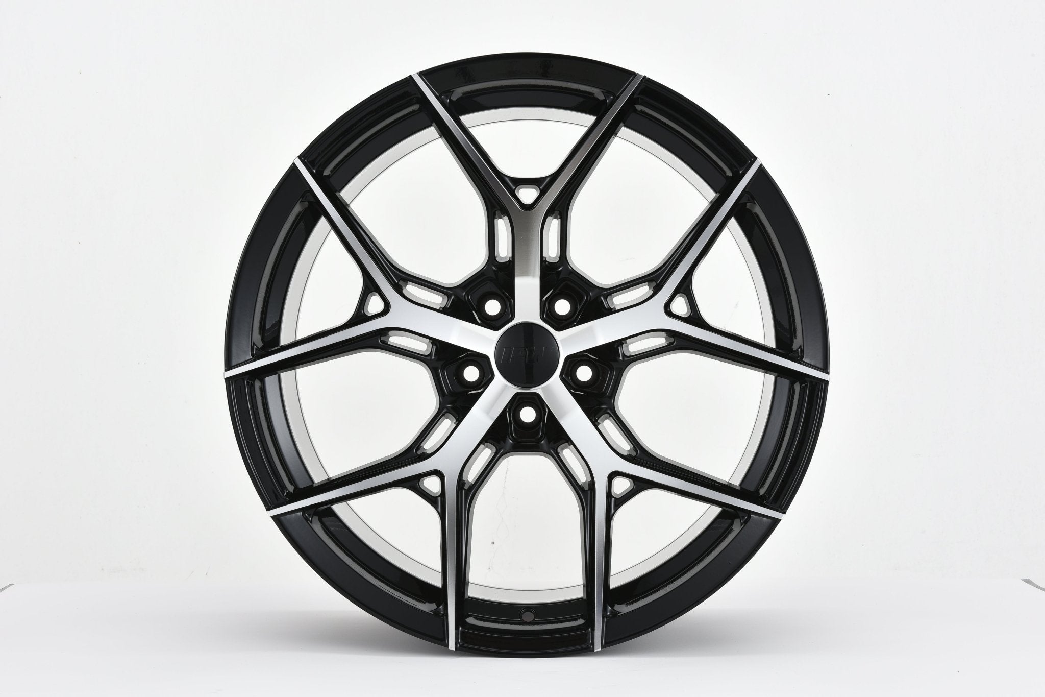 W1500 1696 Black Machined Face 20x8.5 Et35 5x114.3 CB73.1 - Gun Hill Tire House (WTW - WHOLESALE TIRES & WHEELS)