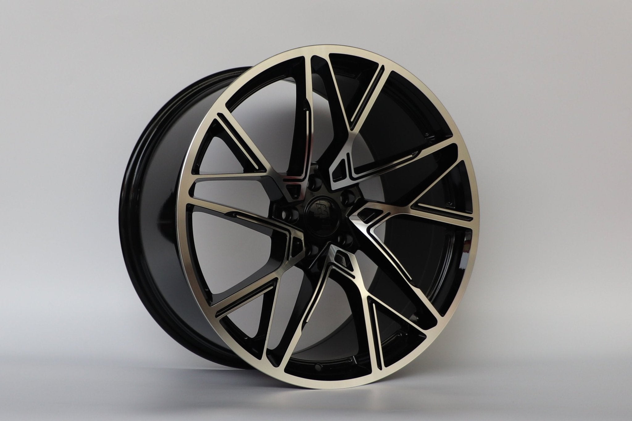 W1507 1463 Black Machined Face 20x8.5 Et35 5x114.3 CB73.1 - Gun Hill Tire House (WTW - WHOLESALE TIRES & WHEELS)