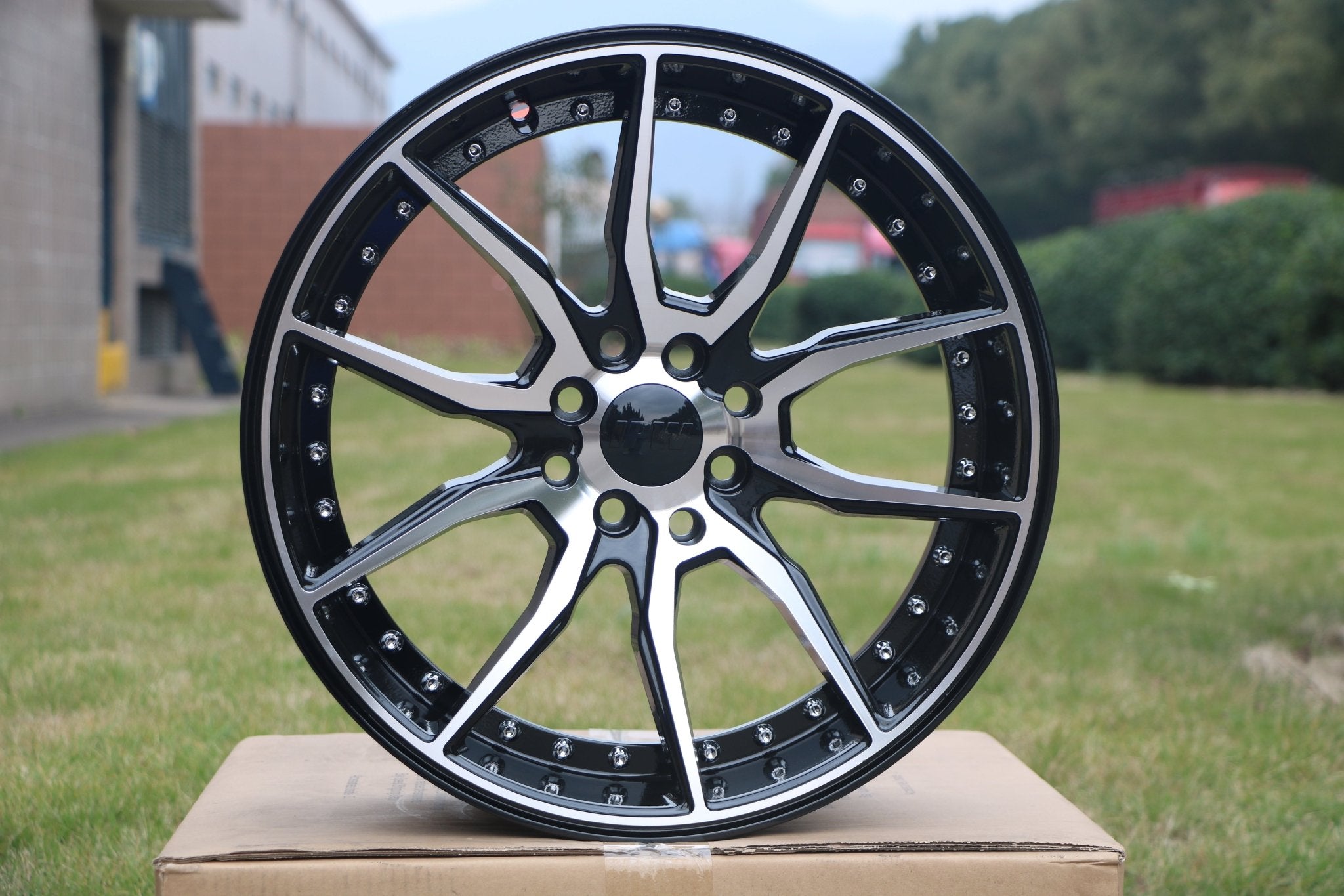 W512 1646 Black Machined Face Silver Rivet 20*9.5 ET35 5x114.3 CB73.1 - Gun Hill Tire House (WTW - WHOLESALE TIRES & WHEELS)