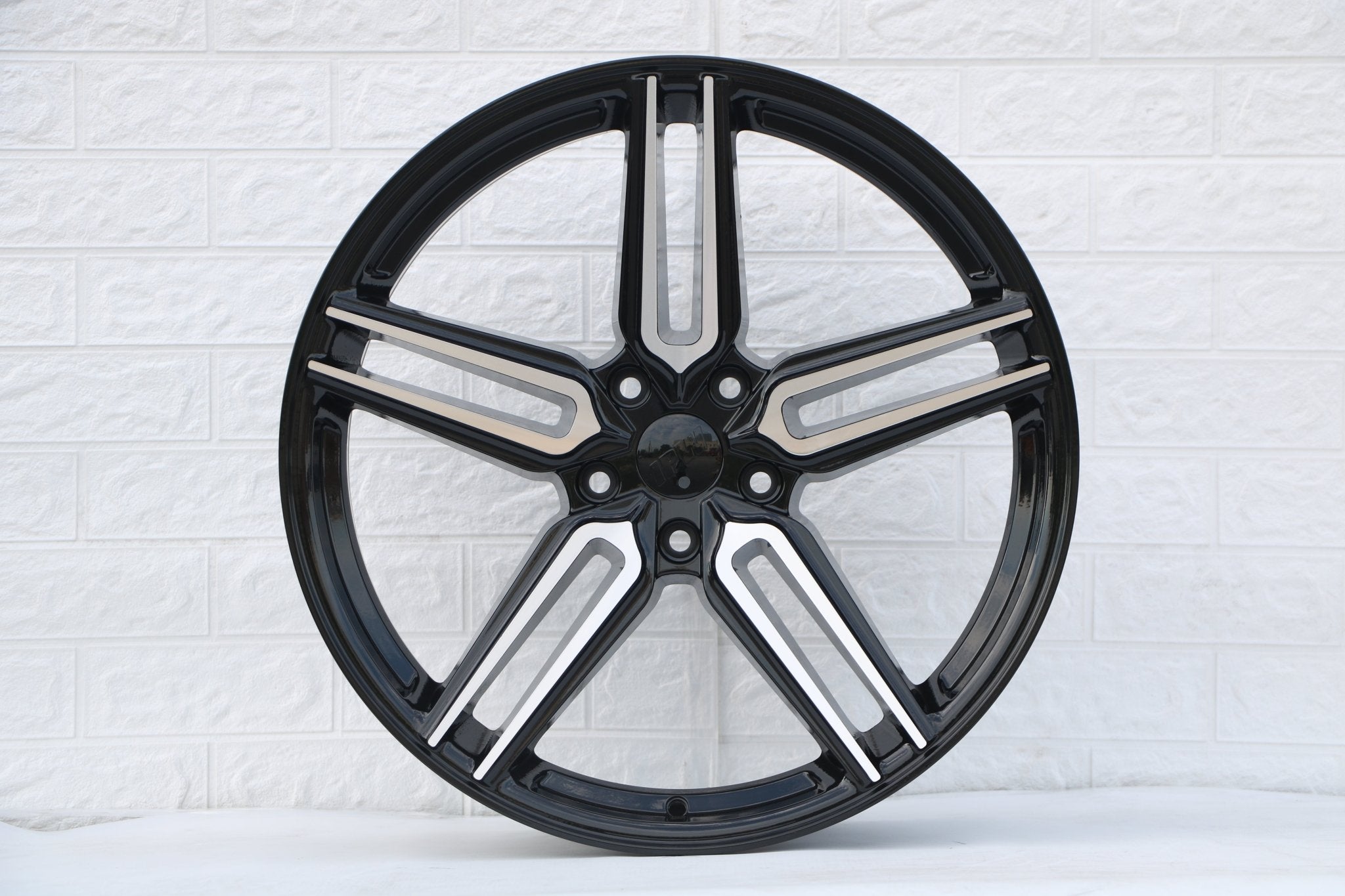 W522 Black Machined Face 20x9.0 ET35 5x120 CB72.5 - Gun Hill Tire House (WTW - WHOLESALE TIRES & WHEELS)