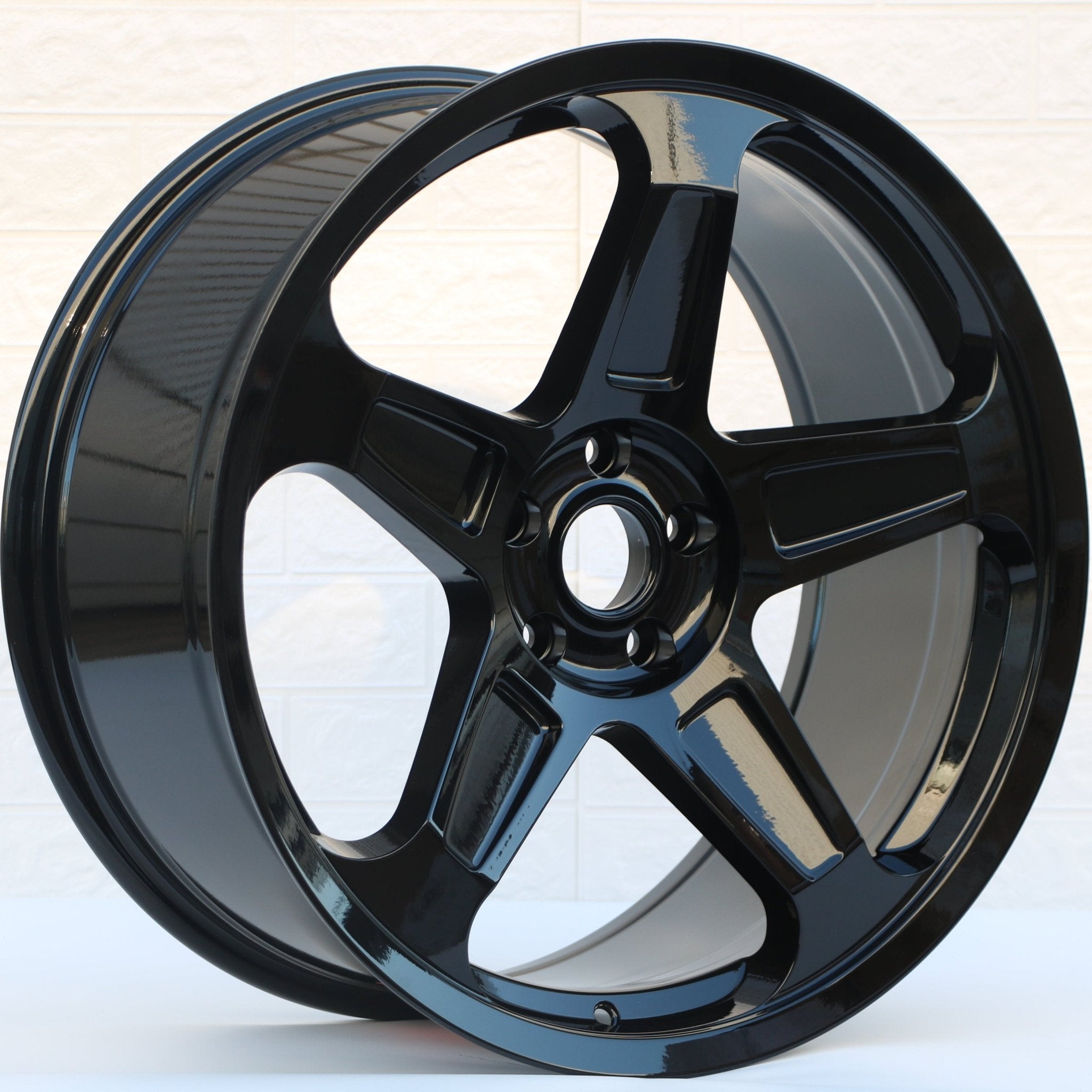 W597 1393 Gloss Black 22x9.0 ET20 CB71.5 5x115 - Gun Hill Tire House (WTW - WHOLESALE TIRES & WHEELS)