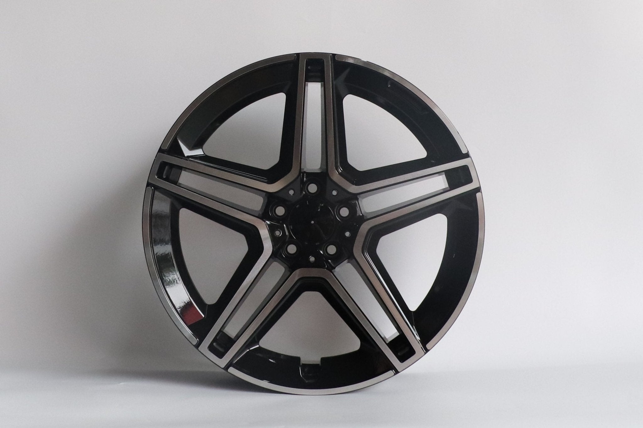 W847 D1694 Black Machined Face 20x9.5 ET35 5.x112 CB66.6 - Gun Hill Tire House (WTW - WHOLESALE TIRES & WHEELS)