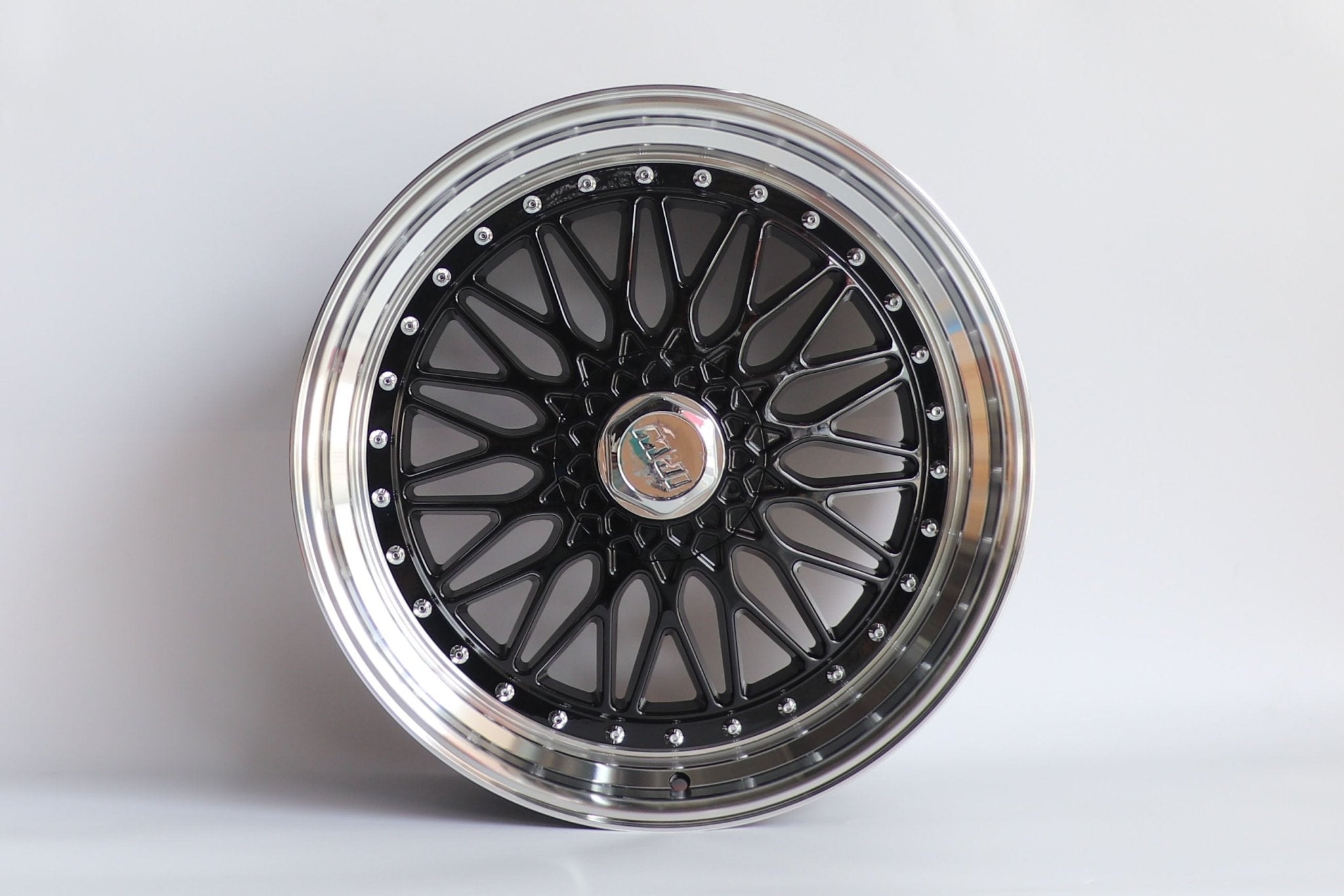 W883 479 Black Machined Lip 18x8.0 ET35 5x112/114.3/120 CB 73.1 C479 - 03 - B - Gun Hill Tire House (WTW - WHOLESALE TIRES & WHEELS)