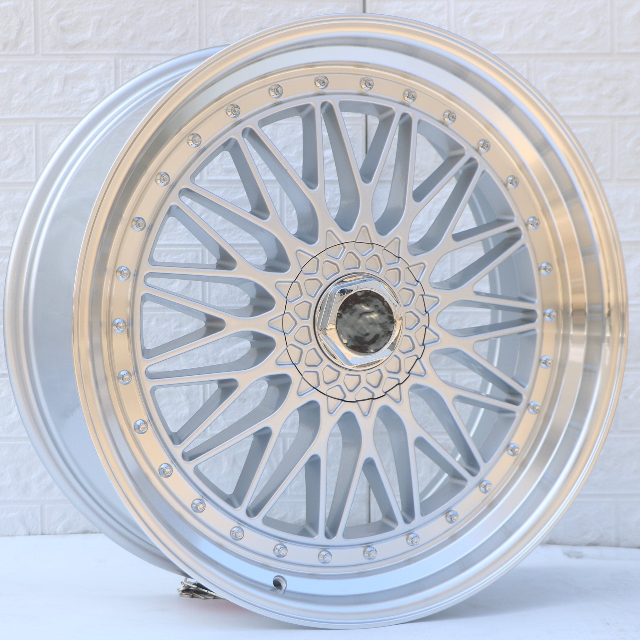 W885 Silver Machined Lip 22x9.0 ET30 5x112/114.3/120 CB73.1 C479 - 03 - S1 - Gun Hill Tire House (WTW - WHOLESALE TIRES & WHEELS)