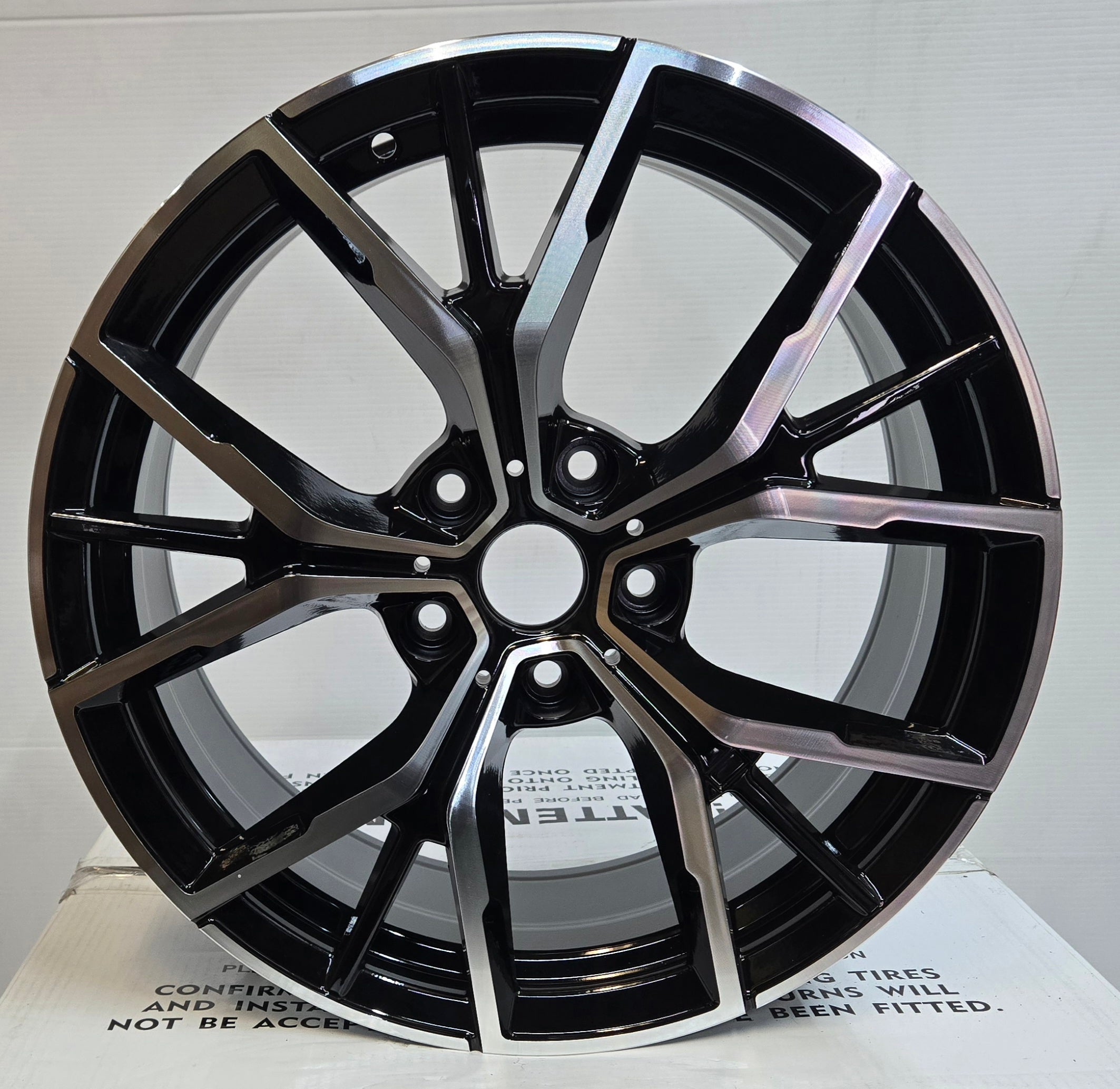 FBX081 - 8 845M STYLE 18x8.0 5x120 GLOSS BLACK MACHINED FACE - Gun Hill Tire House (WTW - WHOLESALE TIRES & WHEELS)