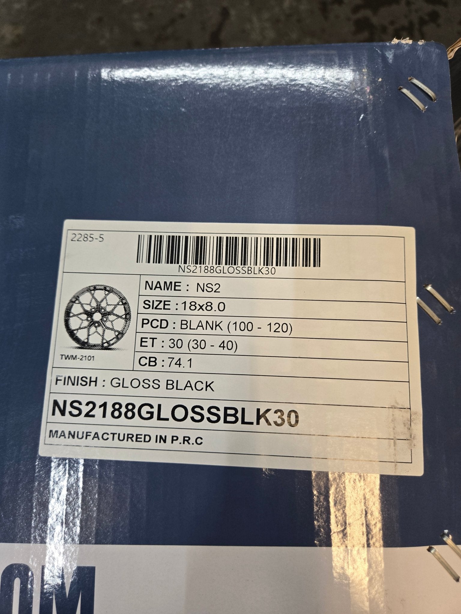 GWG NS6 18x8 BLANK GLOSS BLACK MACHINED - Gun Hill Tire House (WTW - WHOLESALE TIRES & WHEELS)