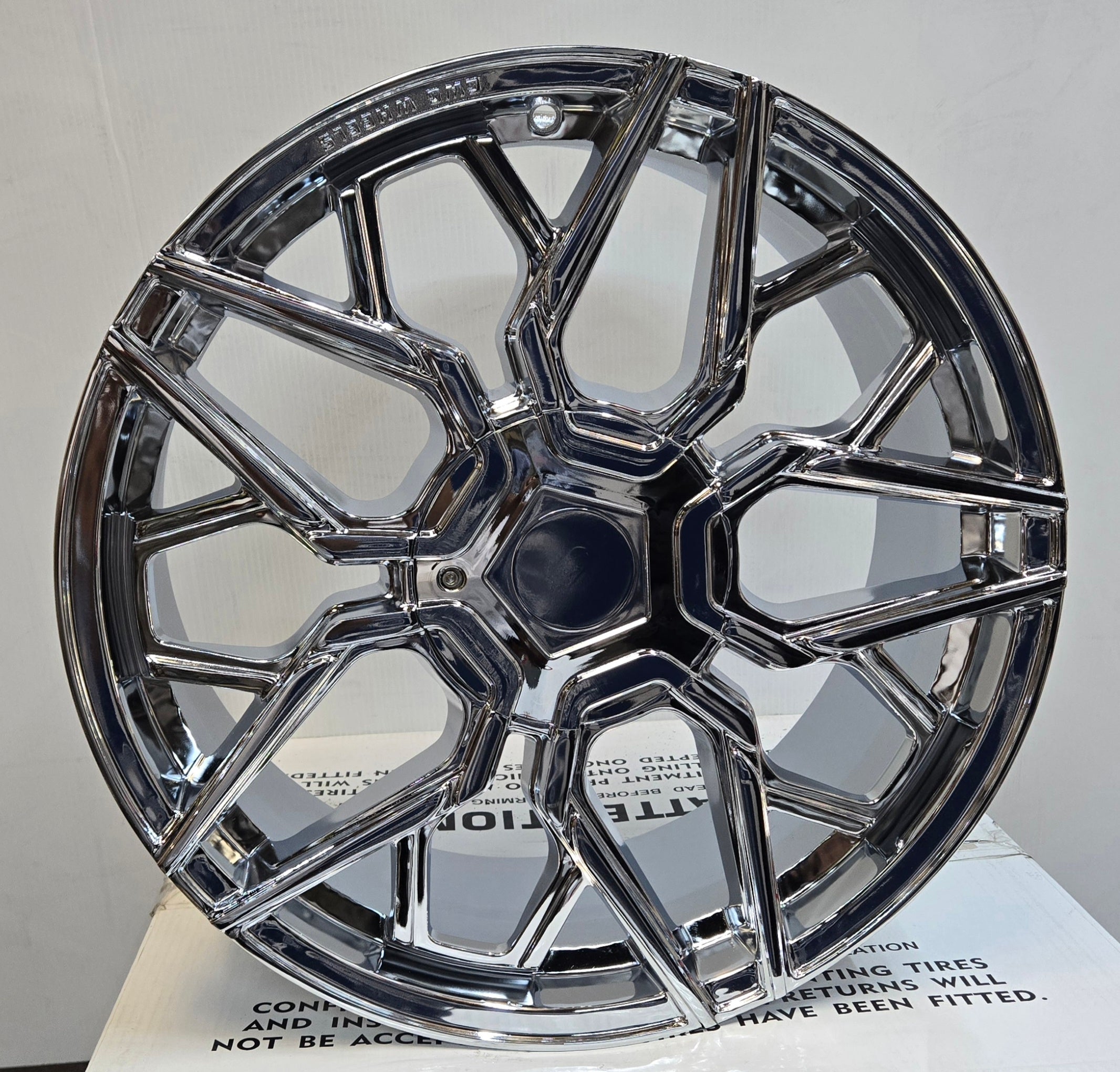 GWG G46 MIZU 2085 20X8.5 BLANK  CHROME