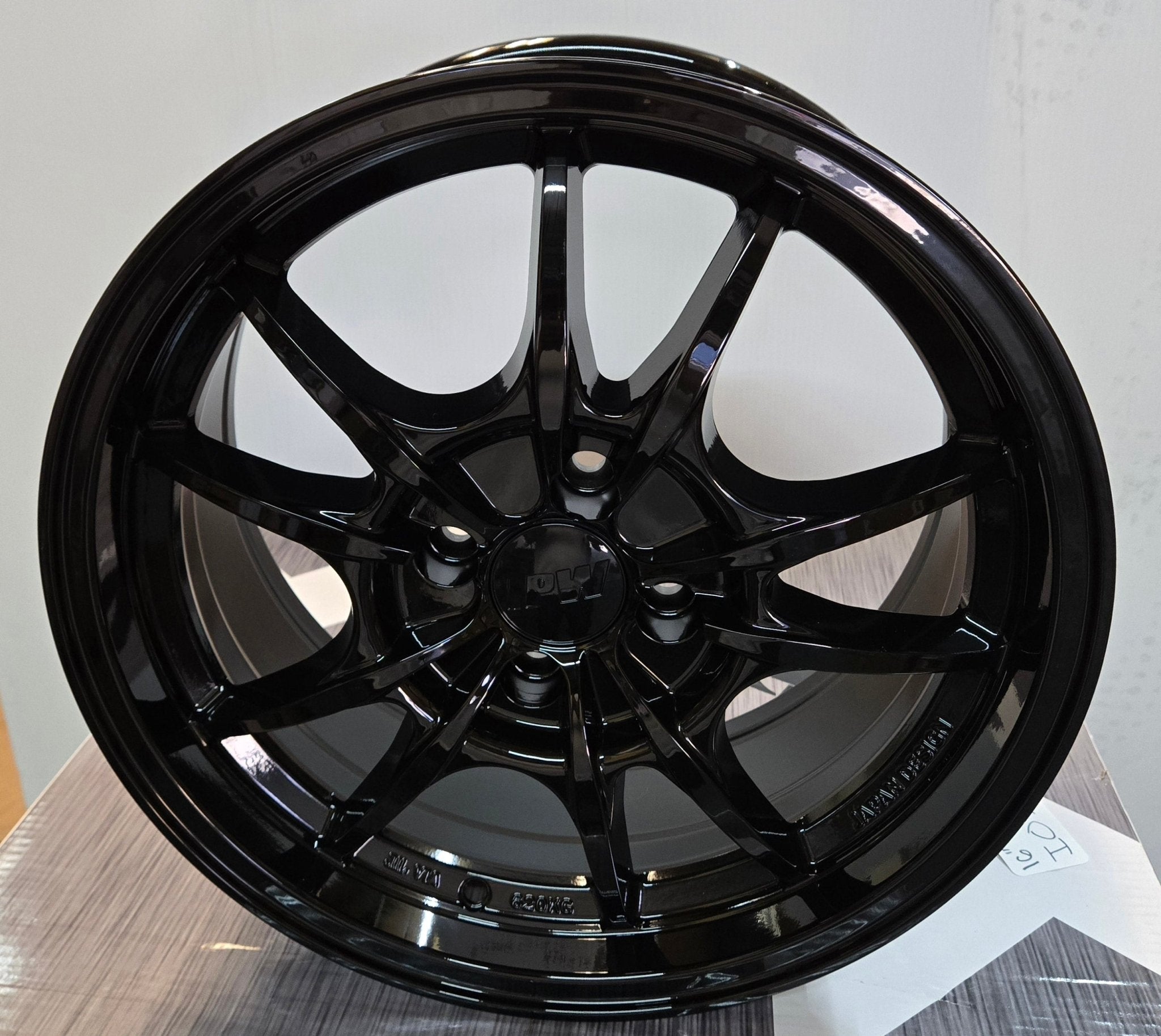W016 16x7.0 4x100 GLOSS BLACK - Gun Hill Tire House (WTW - WHOLESALE TIRES & WHEELS)