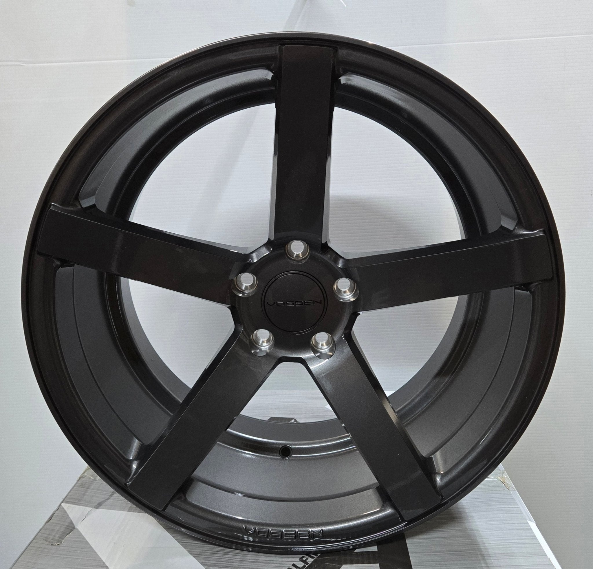 Vossen CV3 - R Size 20x10 5x120 GUNMETAL - Gun Hill Tire House (WTW - WHOLESALE TIRES & WHEELS)