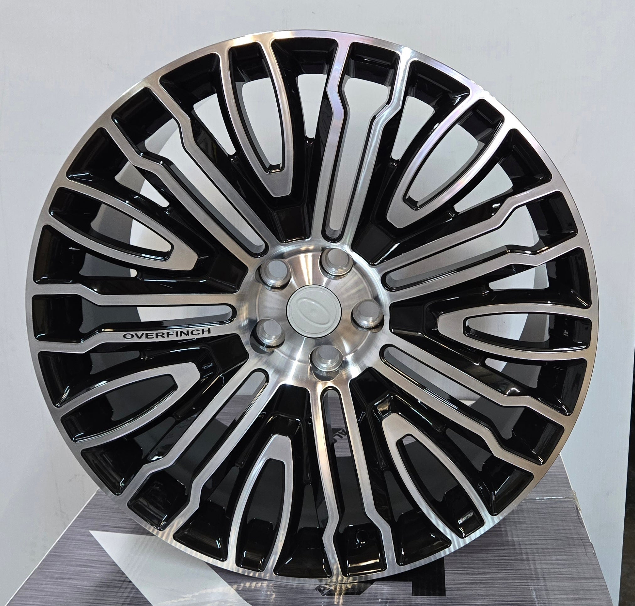 MONO BLOCK OVERFINCH ZEUS 22x10 5x120 GLOSS BLACK MACHINE FACE - Gun Hill Tire House (WTW - WHOLESALE TIRES & WHEELS)