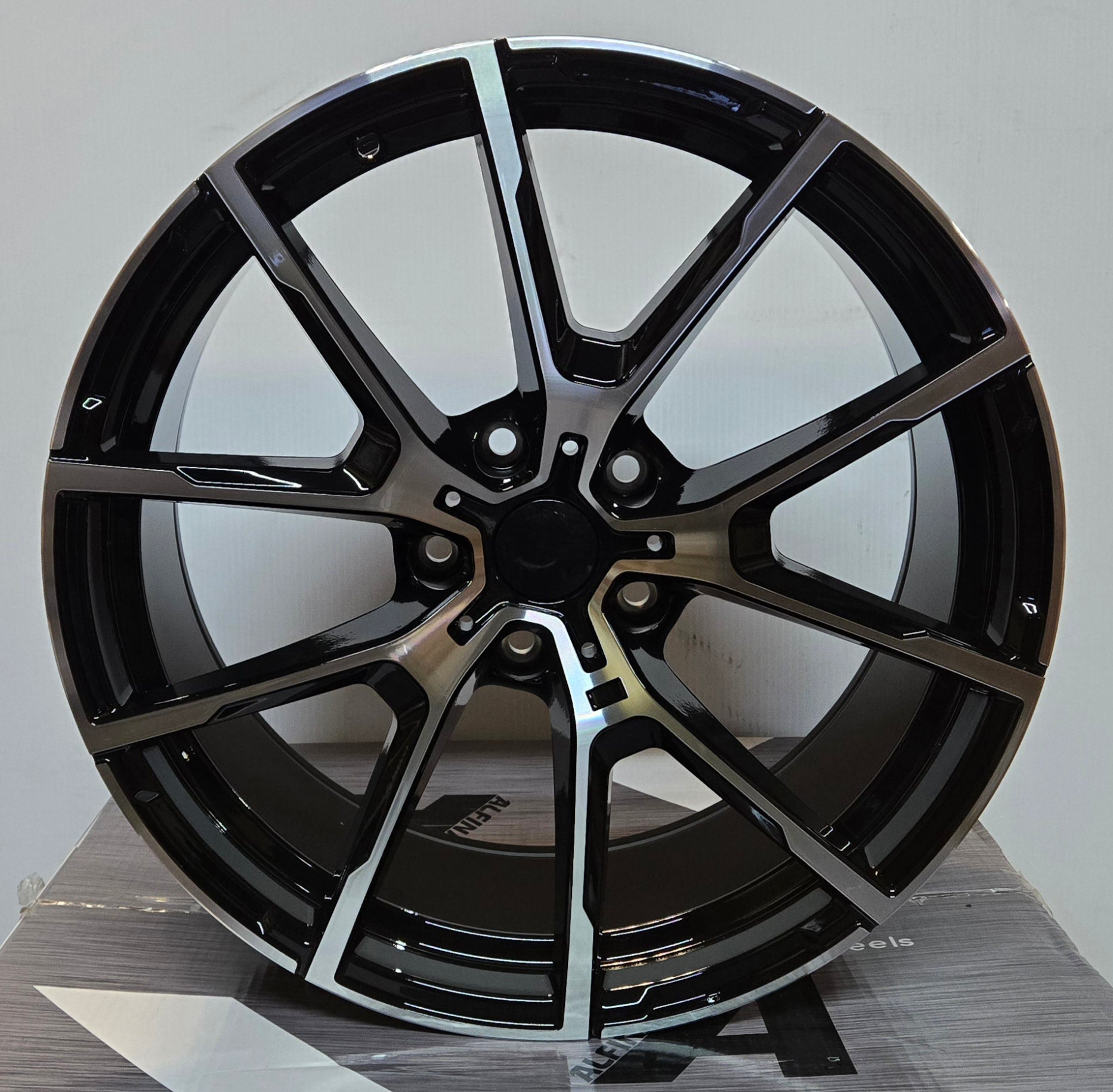 OE - 5398 19X8.5 5X120 PIANO BLACK MACHINE - Gun Hill Tire House (WTW - WHOLESALE TIRES & WHEELS)