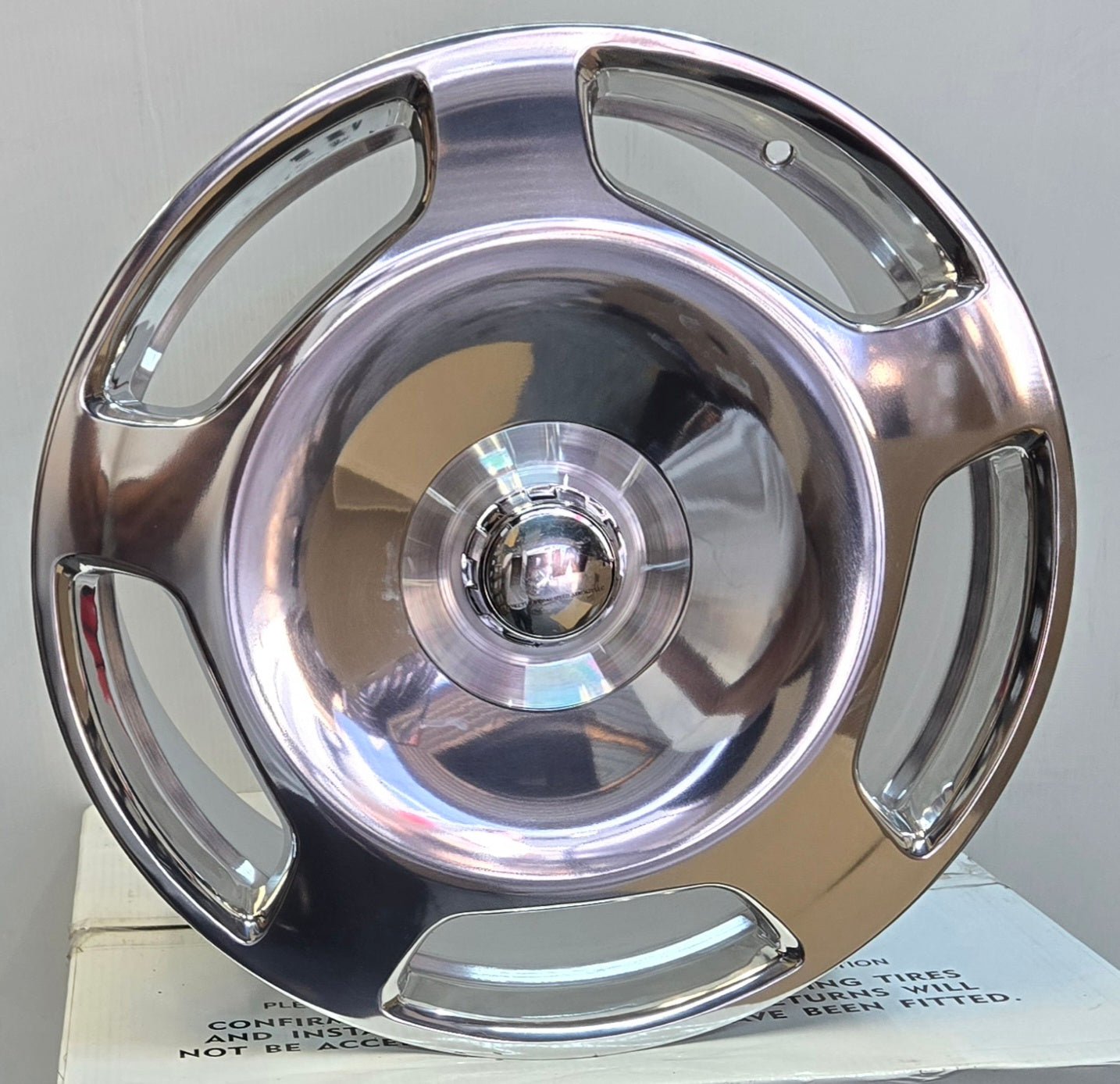 H3068 20x9.5 5x112 EXTRA HIGH SPEED POLISHED - Gun Hill Tire House (WTW - WHOLESALE TIRES & WHEELS)
